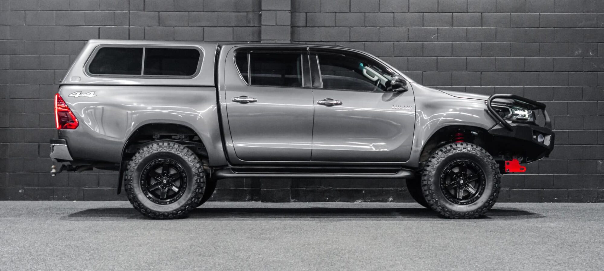 Vehicle Gallery Image