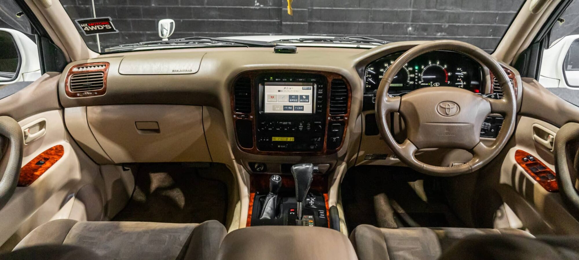 Vehicle Gallery Image