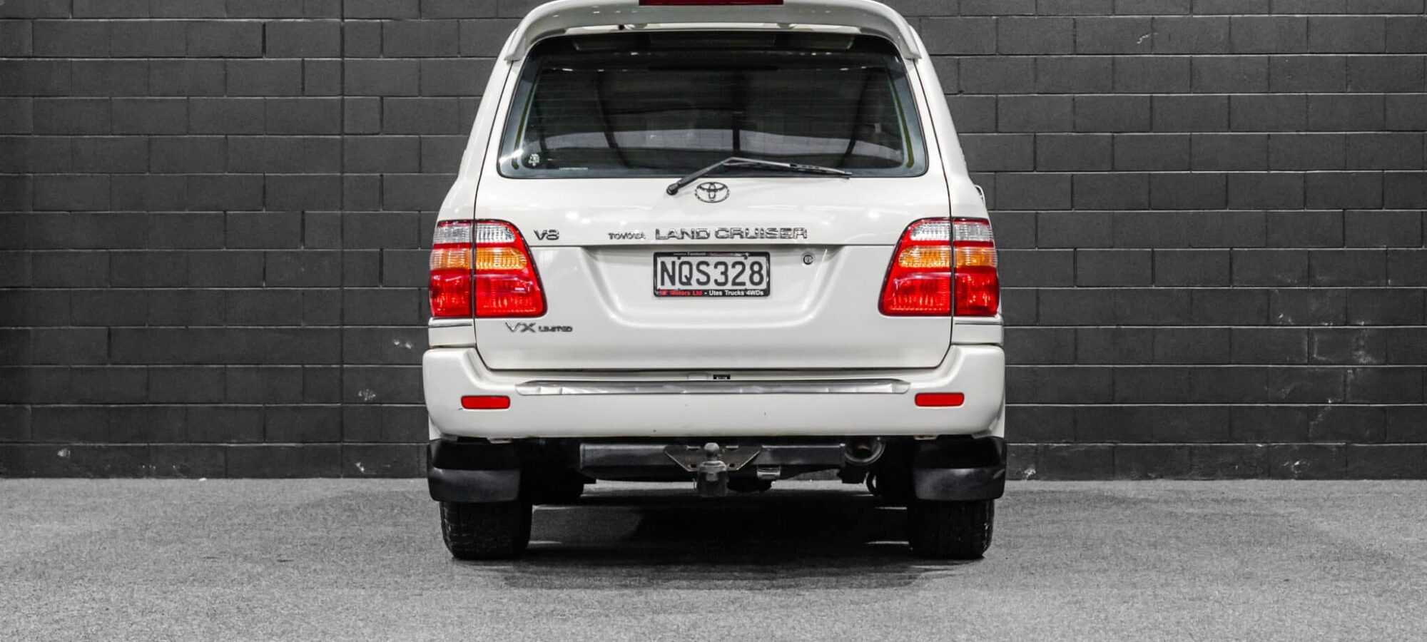 Vehicle Gallery Image