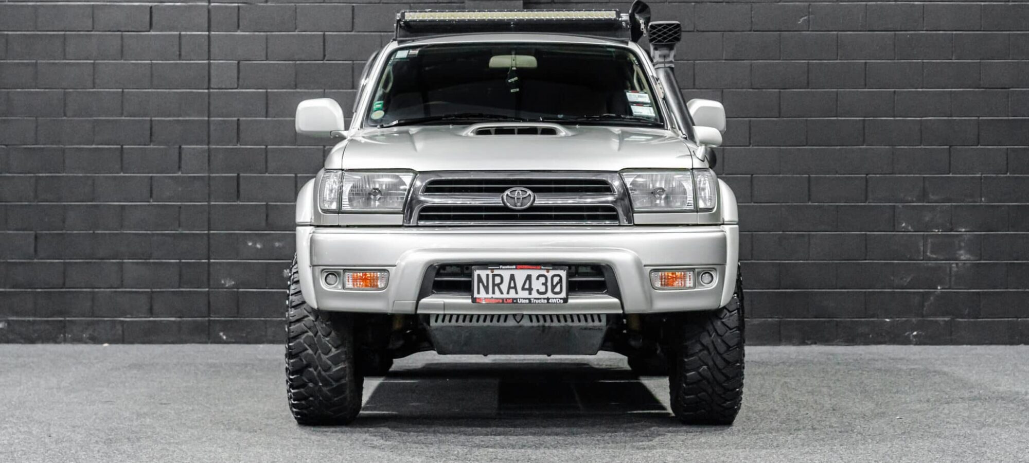 Vehicle Gallery Image