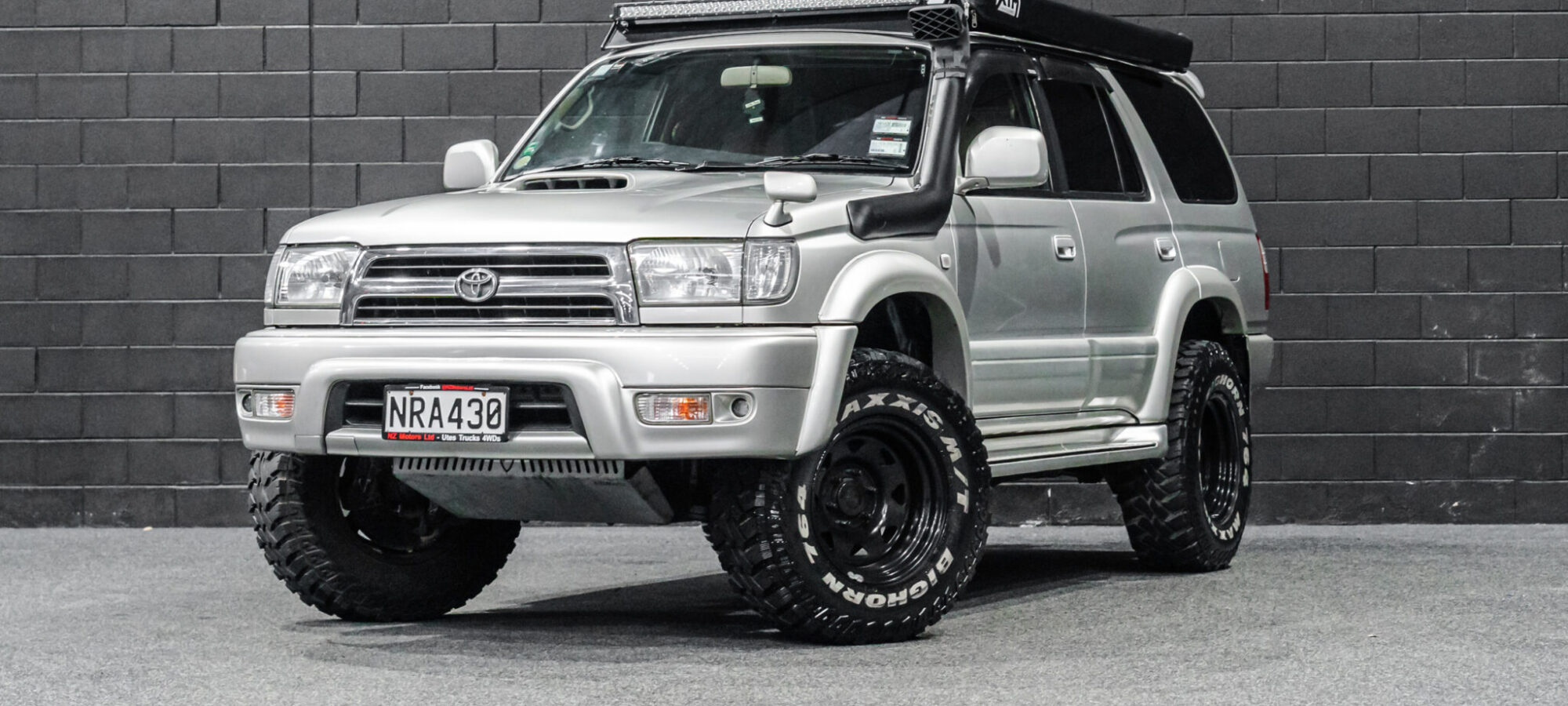 Vehicle Gallery Image