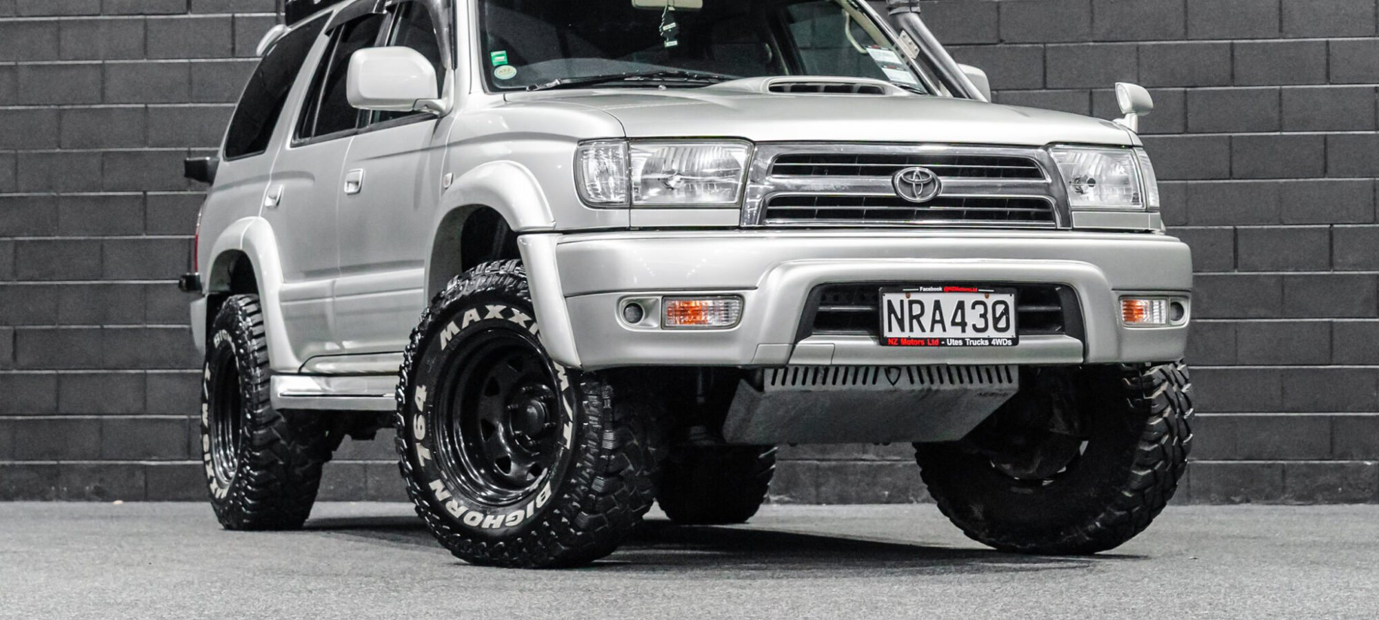 Vehicle Gallery Image