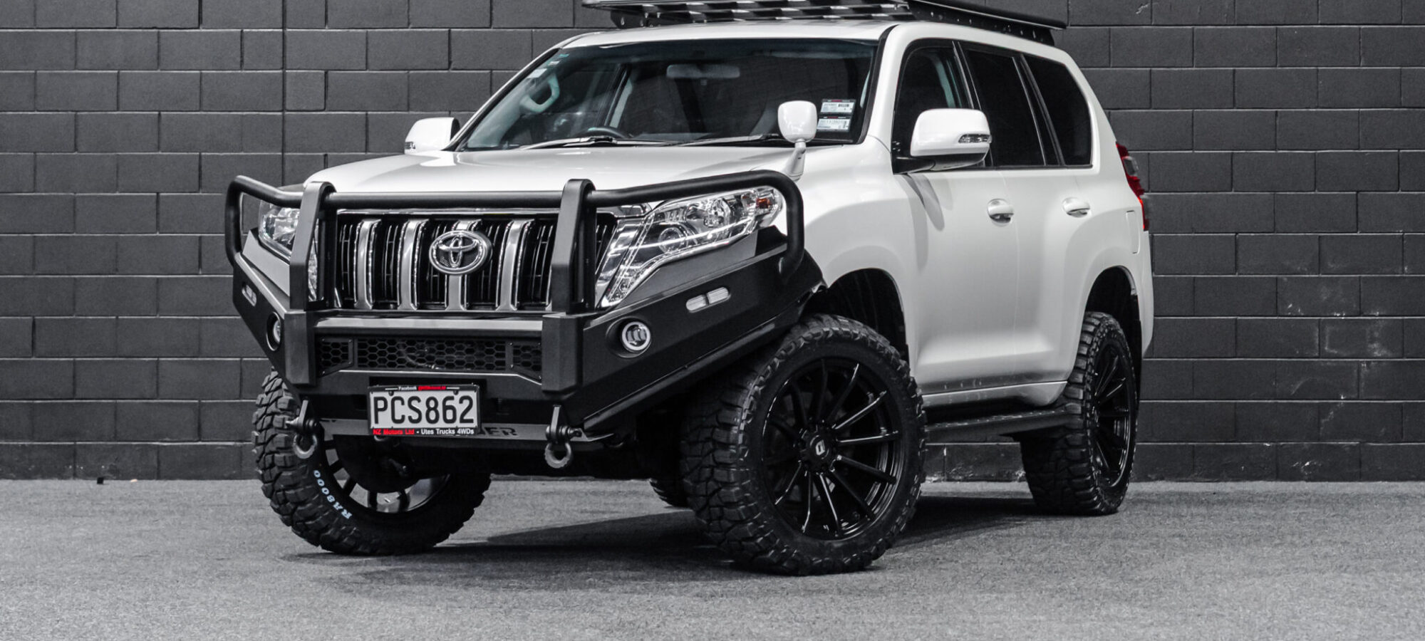 Vehicle Gallery Image