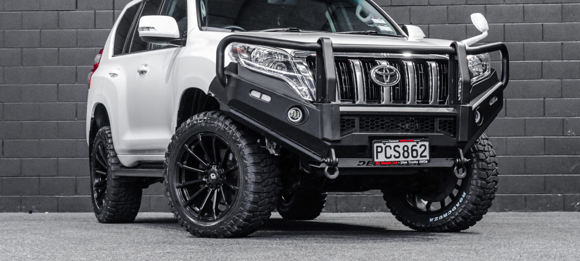 Vehicle Gallery Image