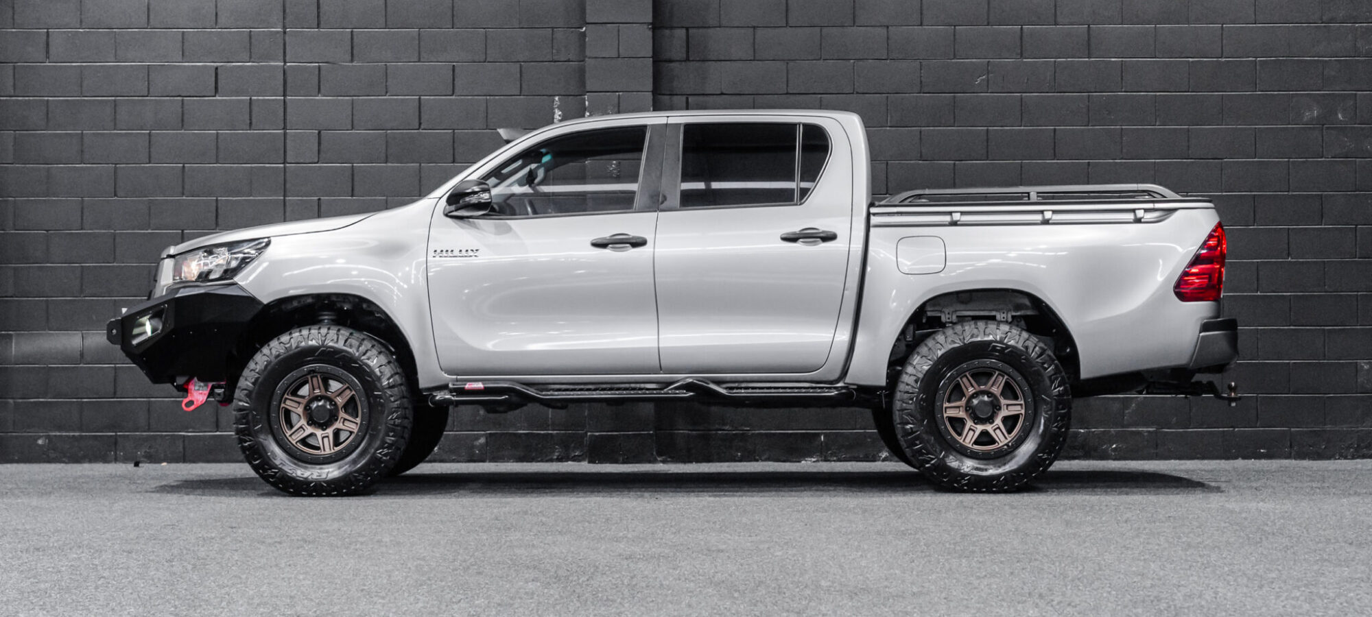 Vehicle Gallery Image