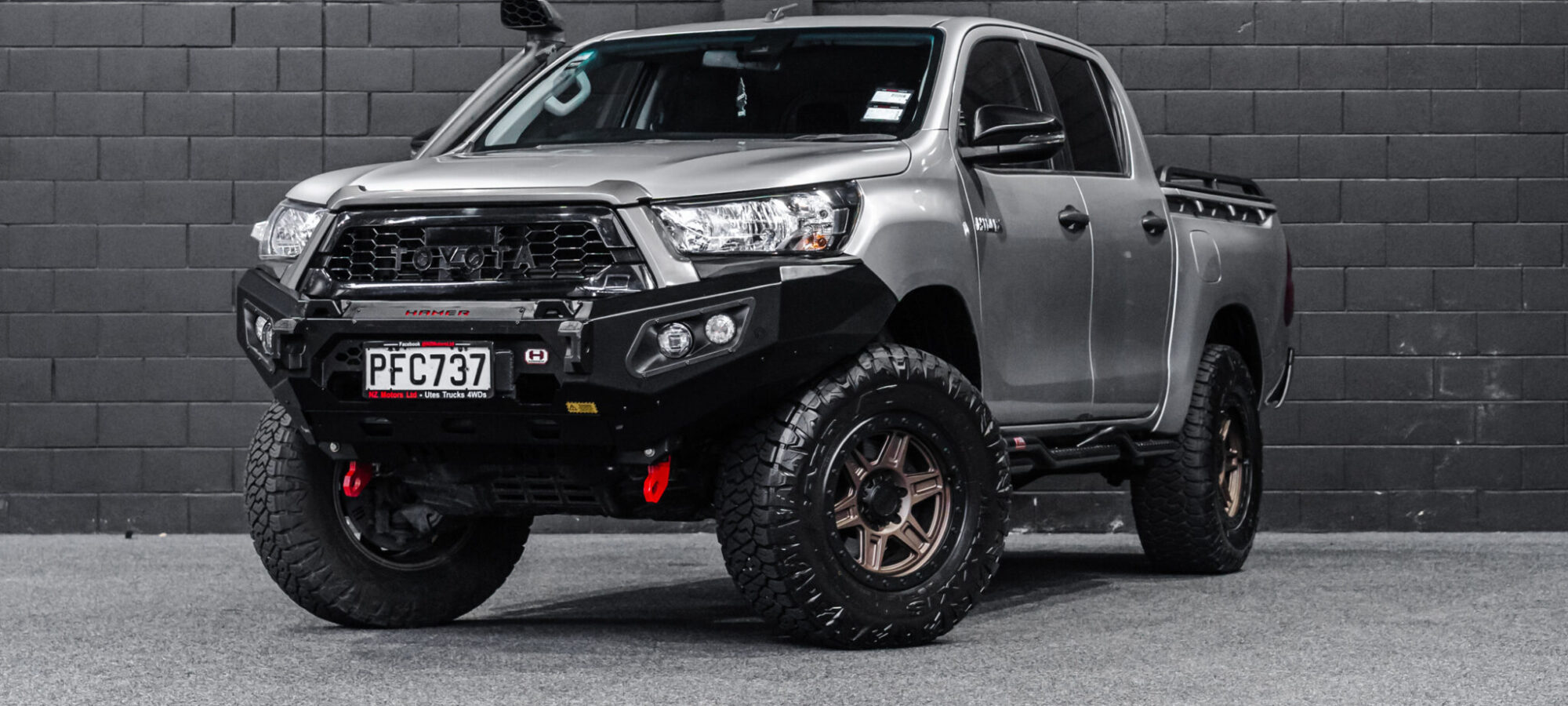 Vehicle Gallery Image