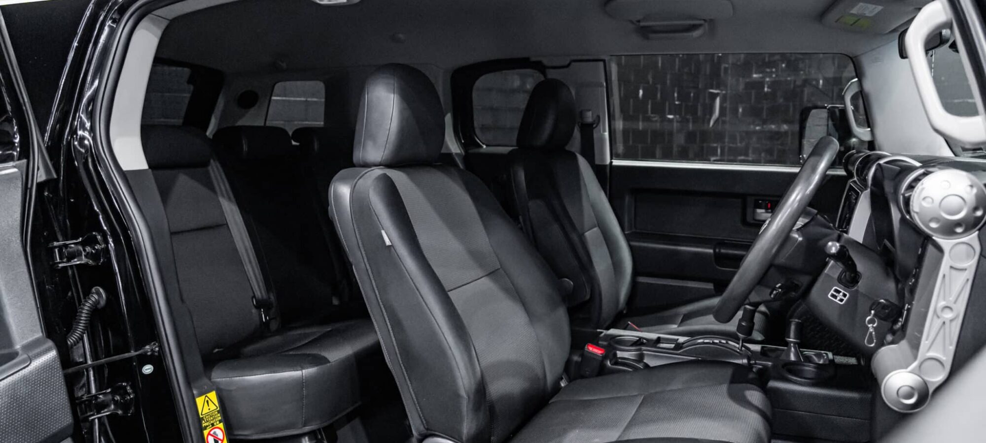 Vehicle Gallery Image