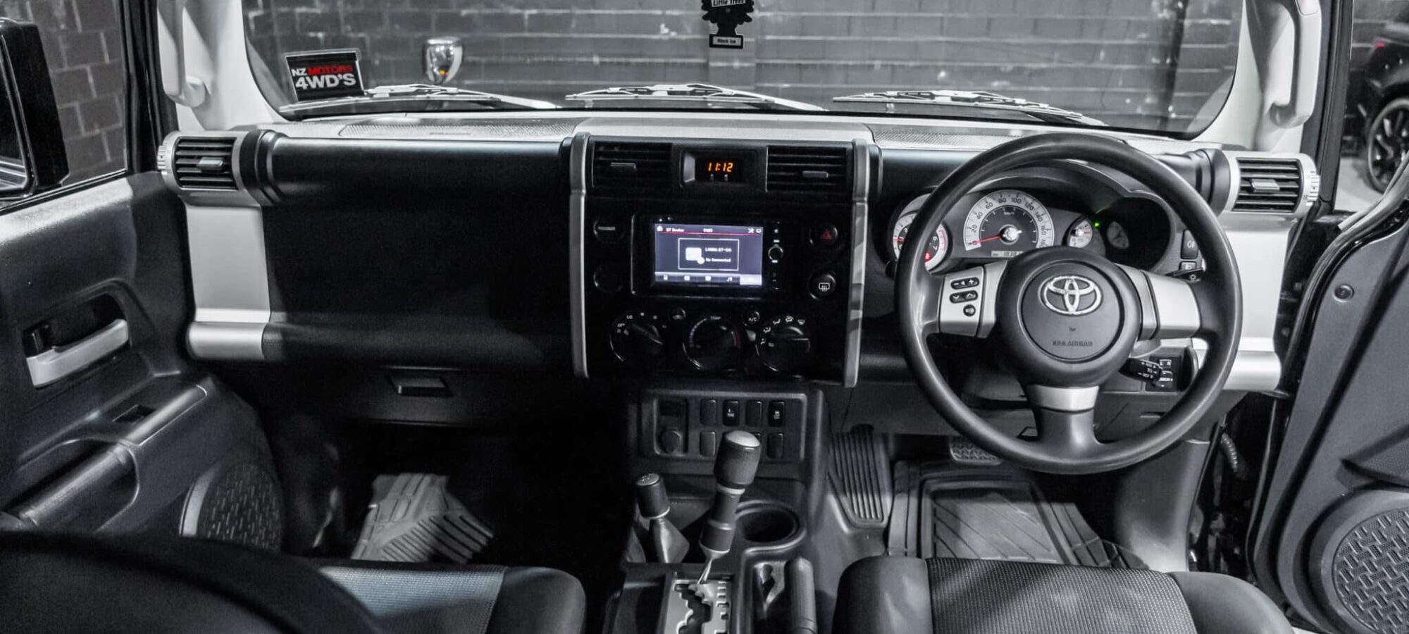 Vehicle Gallery Image