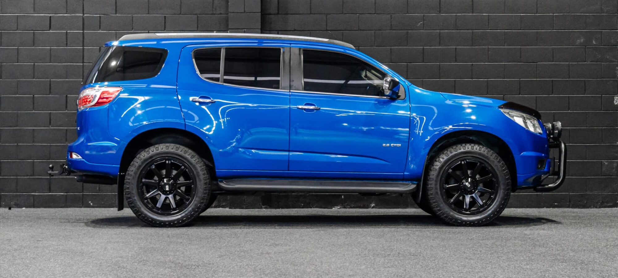 Vehicle Gallery Image