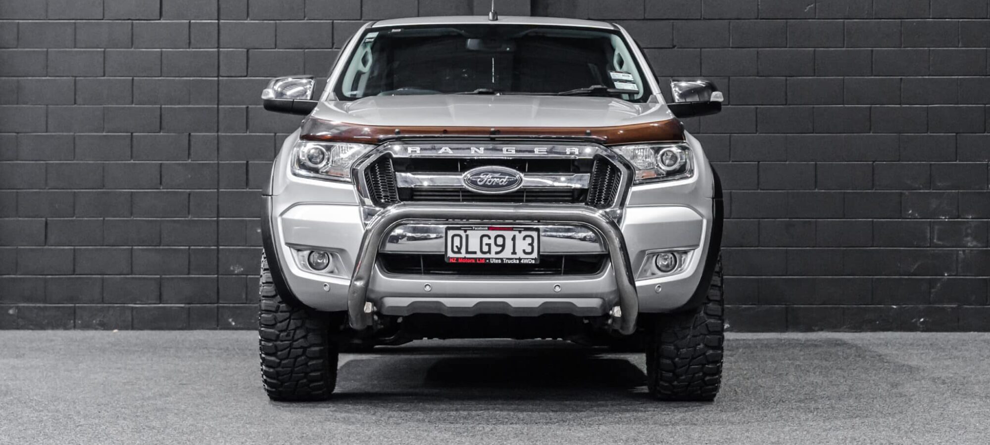 Vehicle Gallery Image