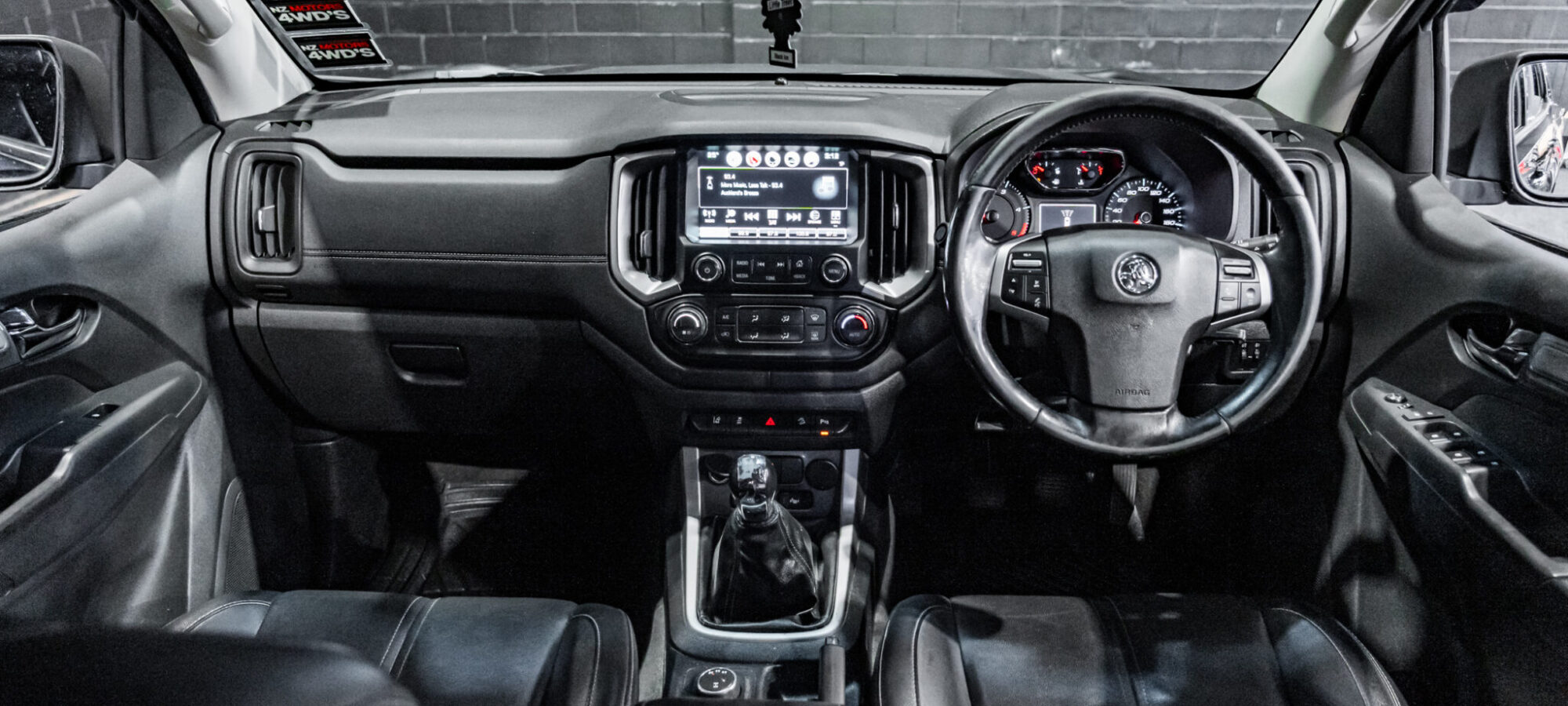 Vehicle Gallery Image