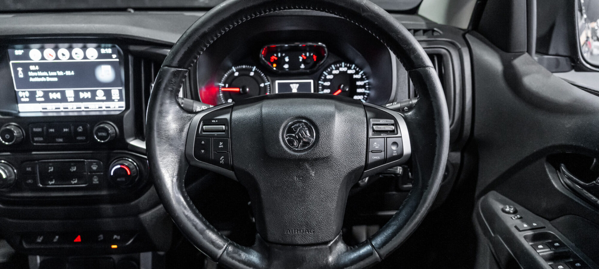 Vehicle Gallery Image