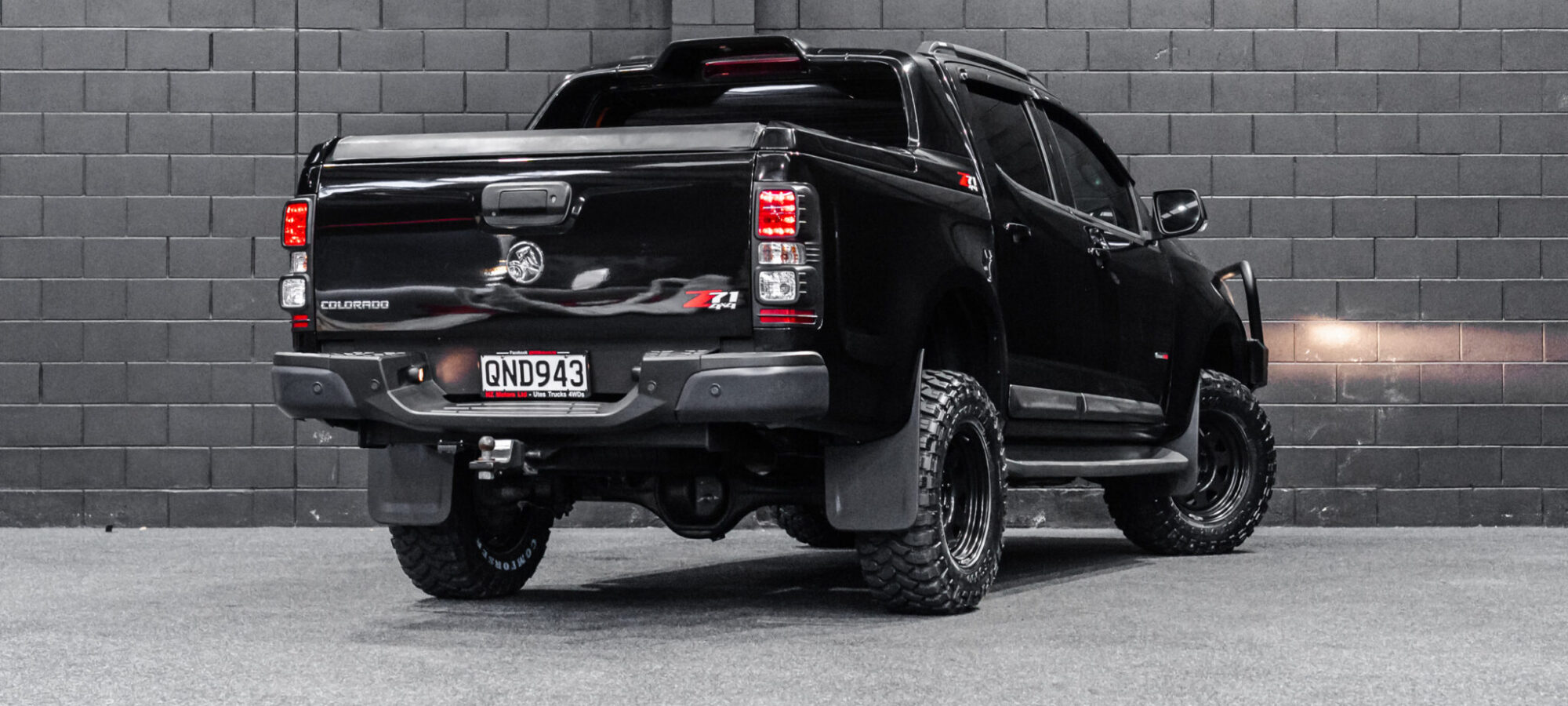 Vehicle Gallery Image