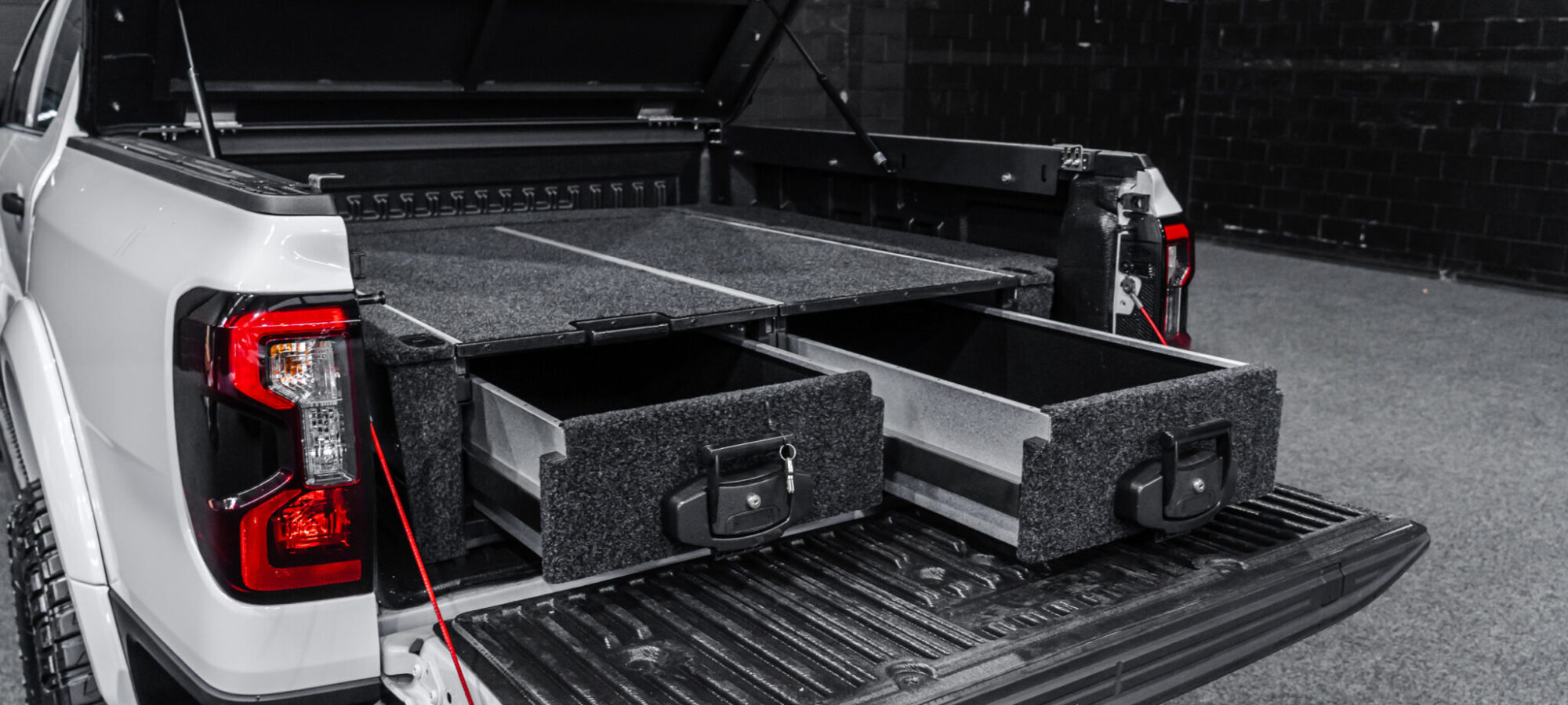 Vehicle Gallery Image