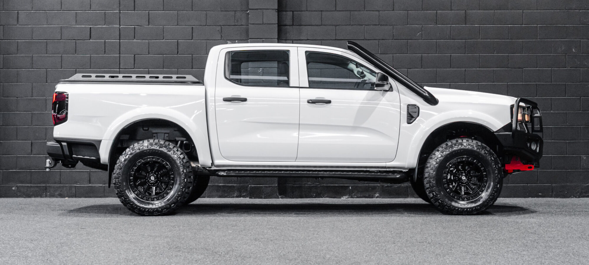 Vehicle Gallery Image