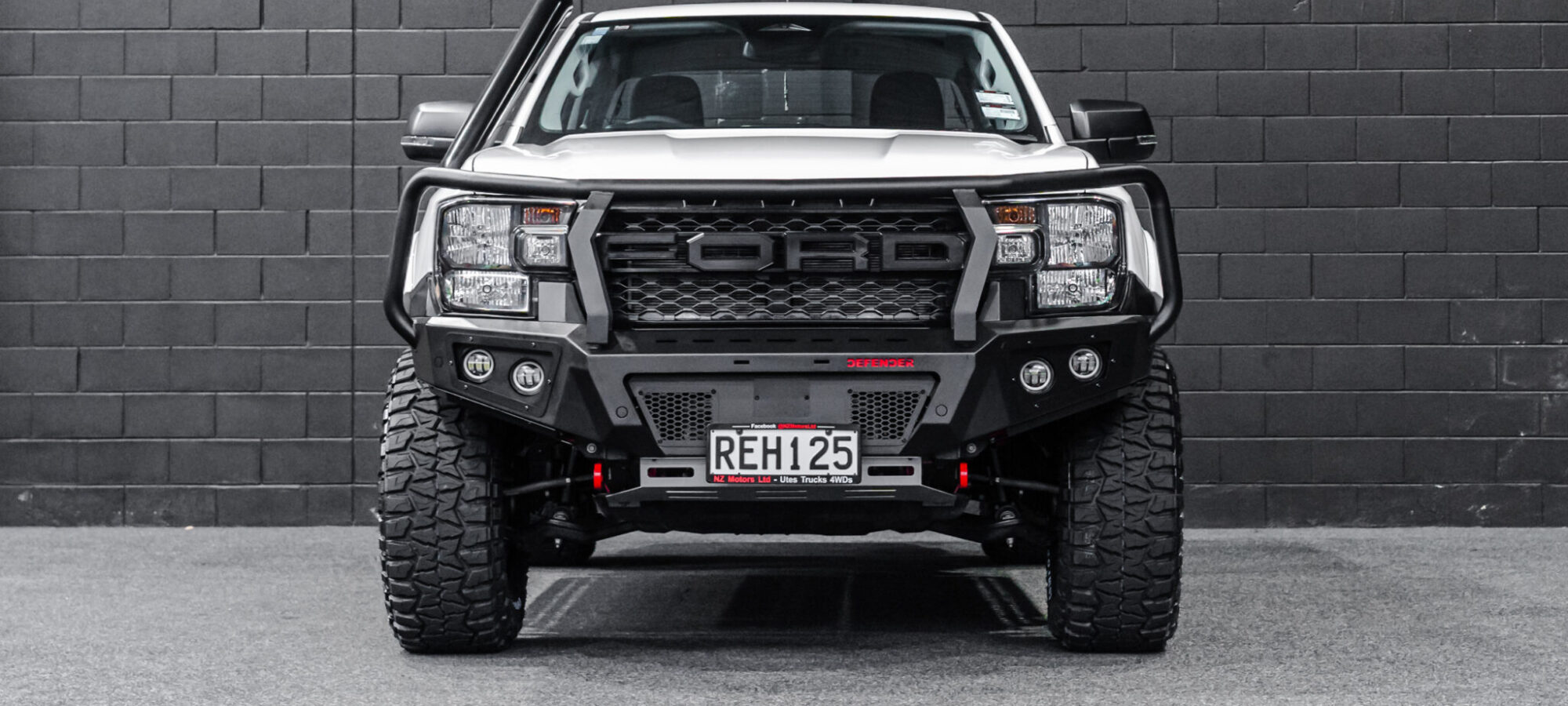 Vehicle Gallery Image