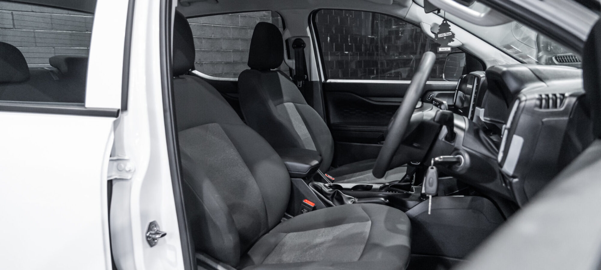 Vehicle Gallery Image