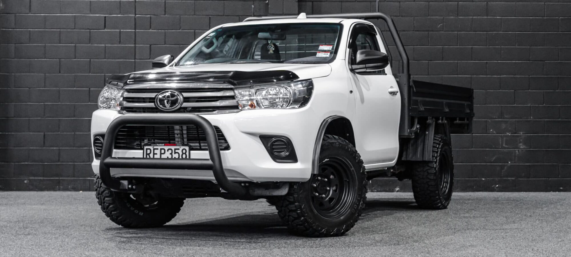 Vehicle Gallery Image