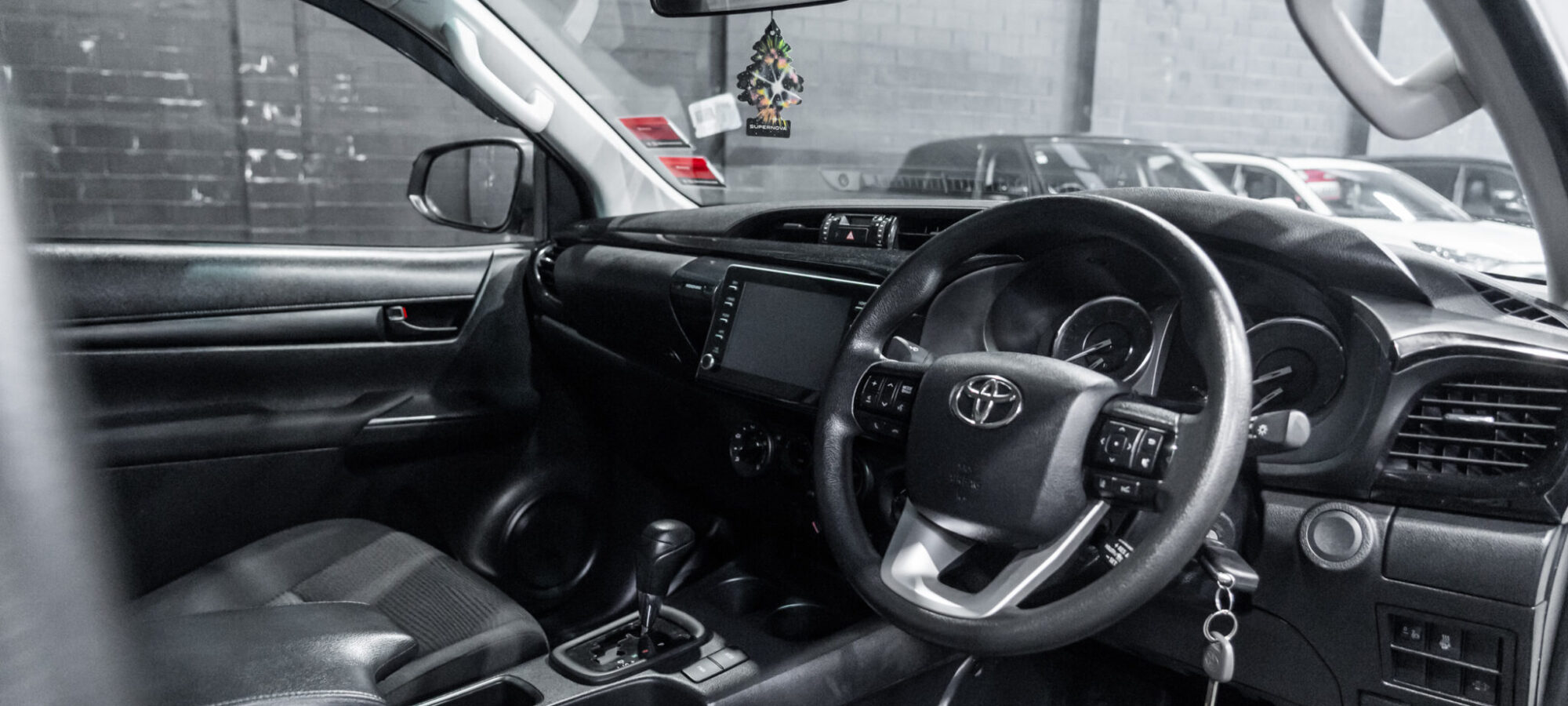 Vehicle Gallery Image