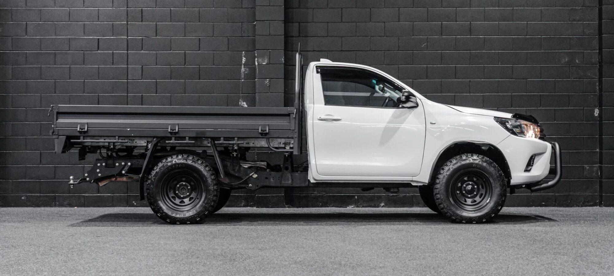 Vehicle Gallery Image