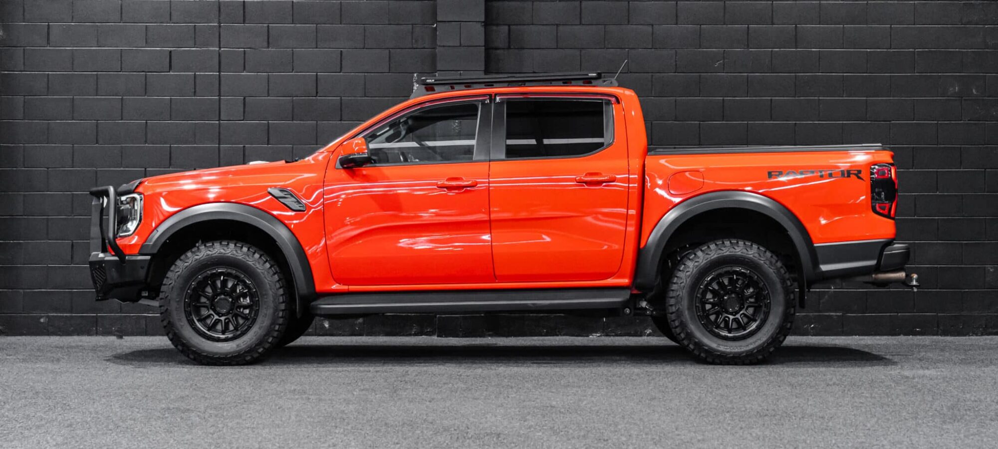 Vehicle Gallery Image