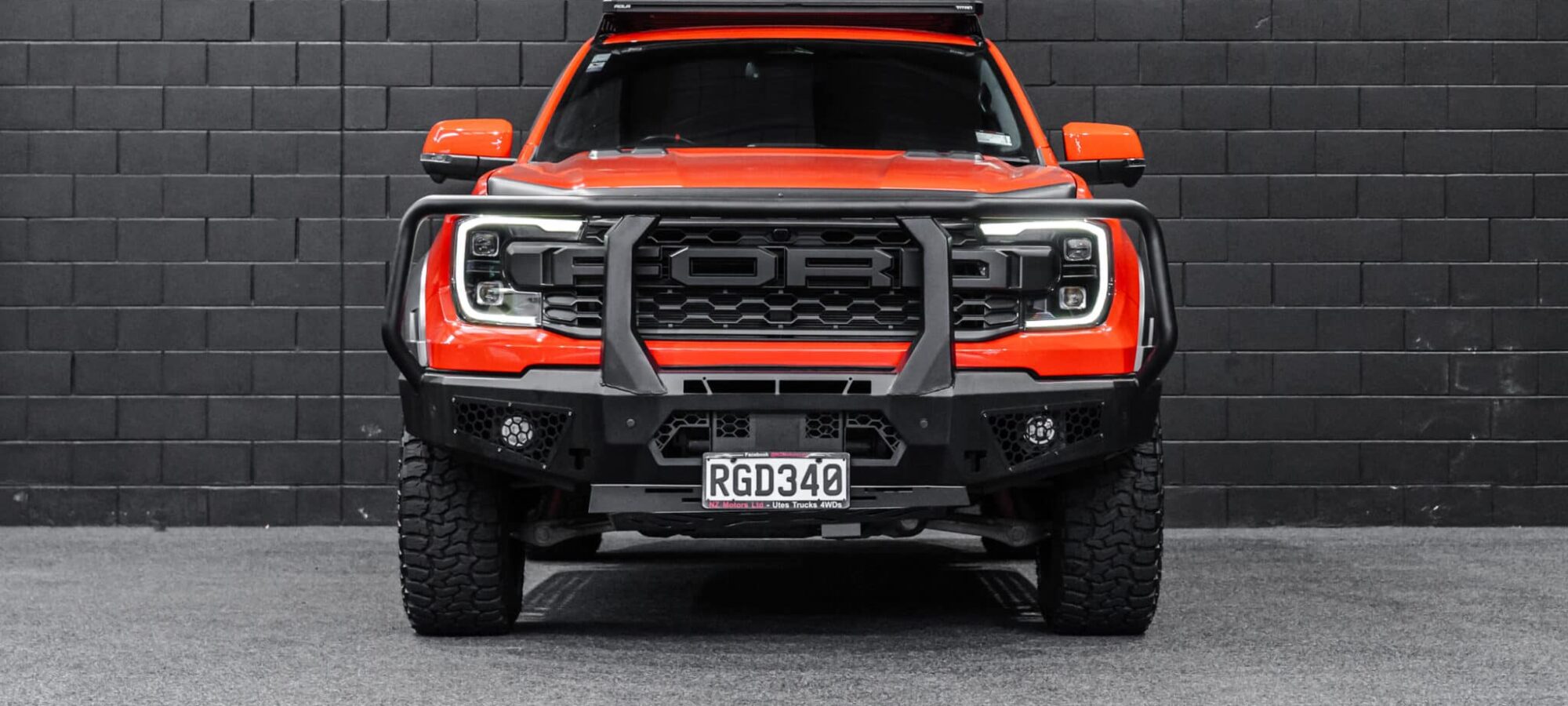 Vehicle Gallery Image