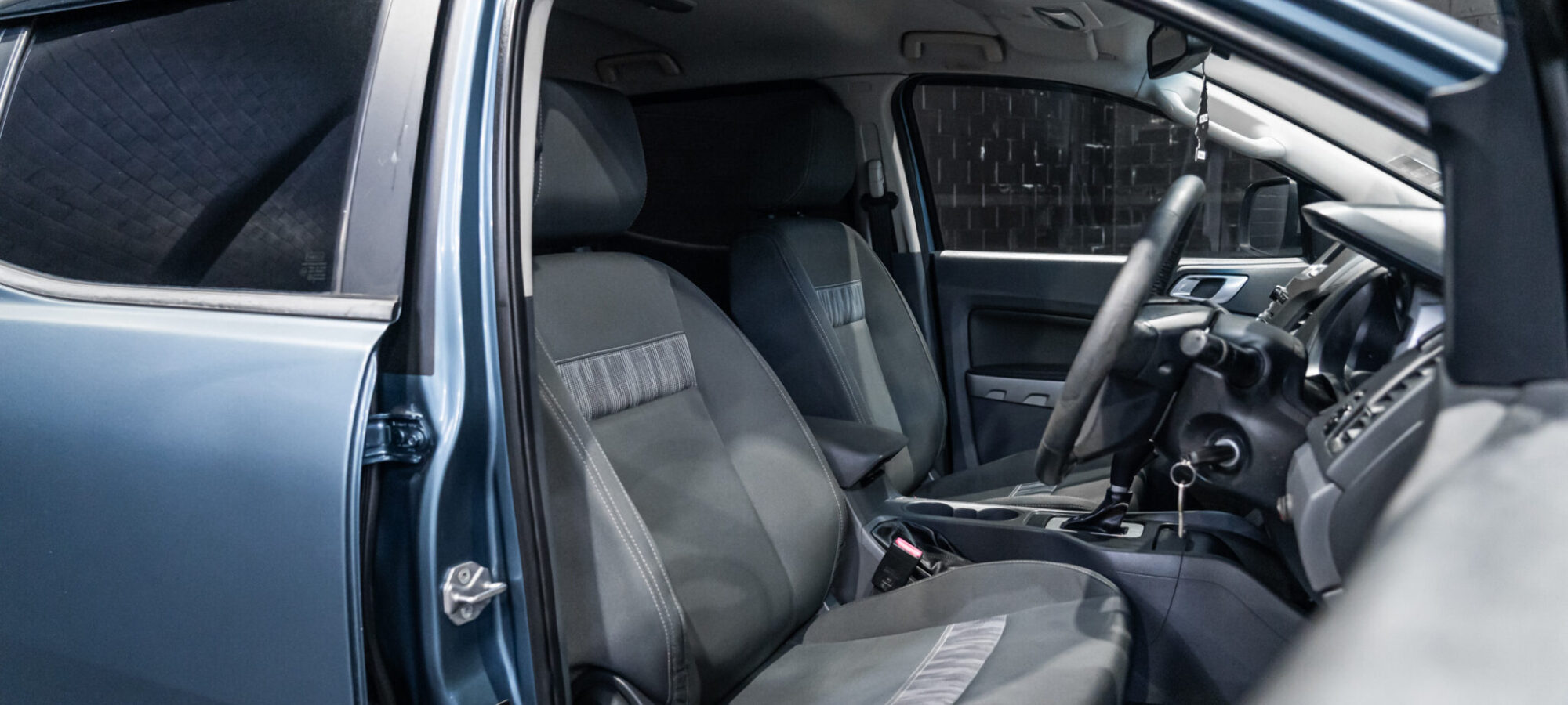 Vehicle Gallery Image