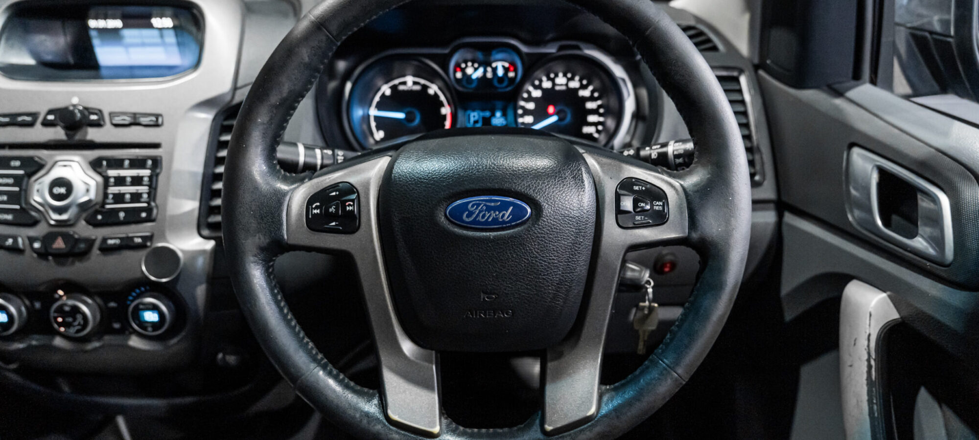 Vehicle Gallery Image