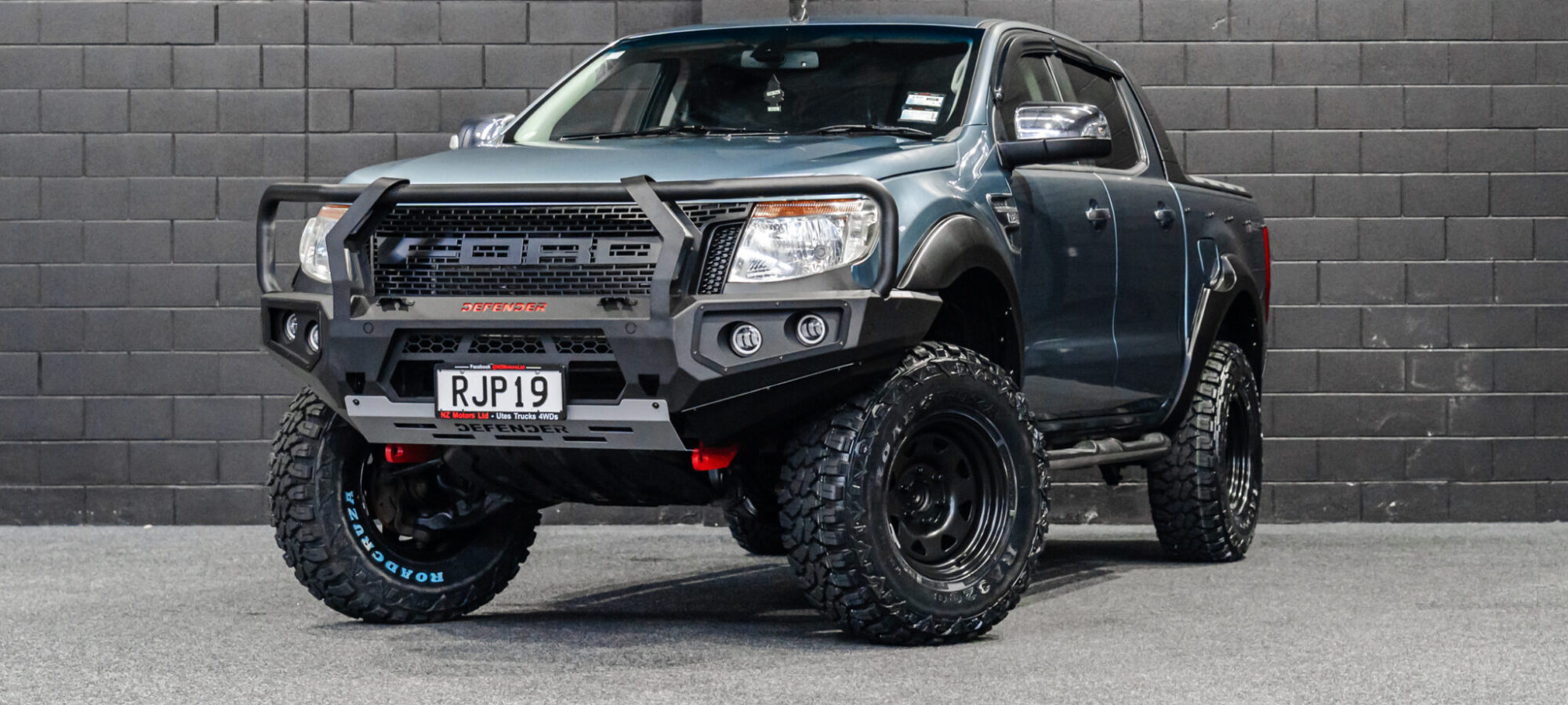 Vehicle Gallery Image