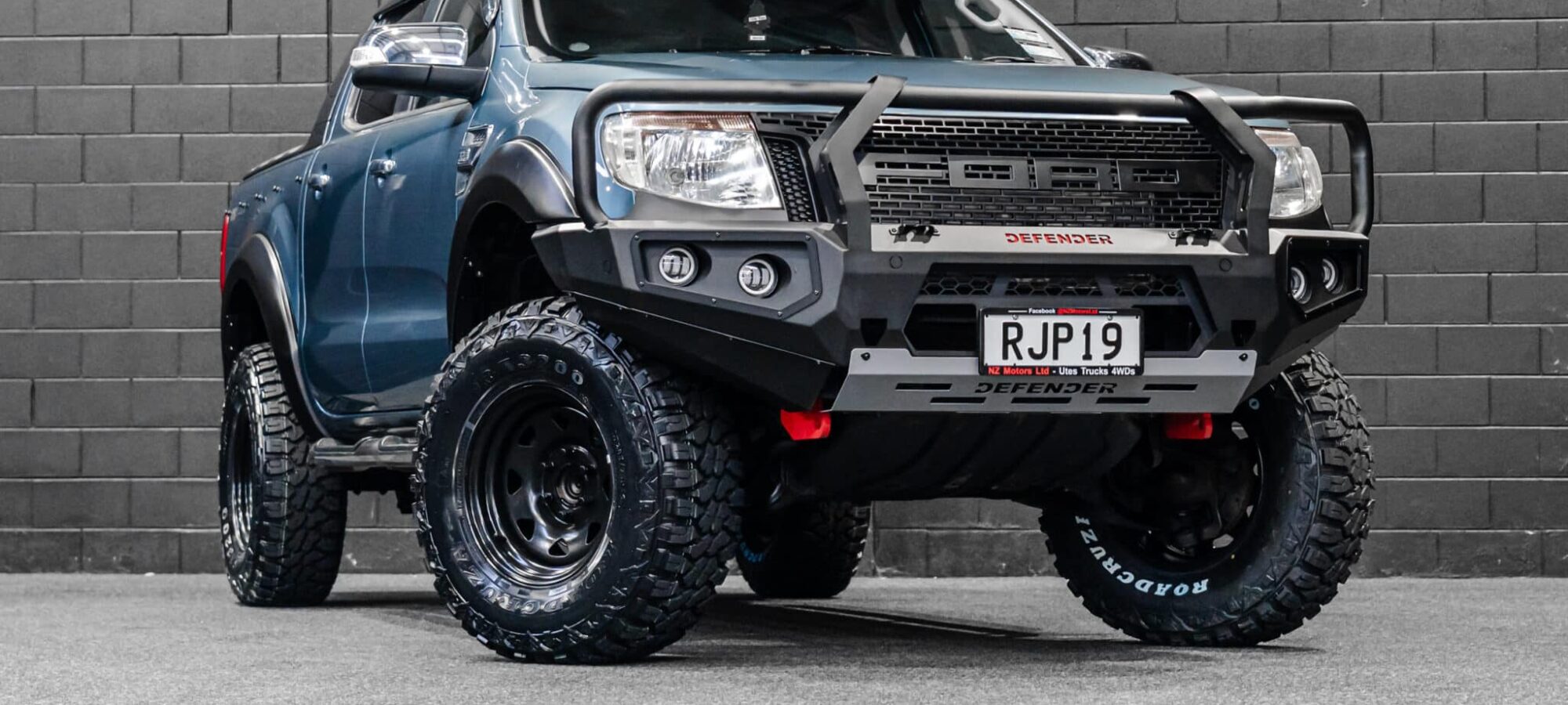 Vehicle Gallery Image