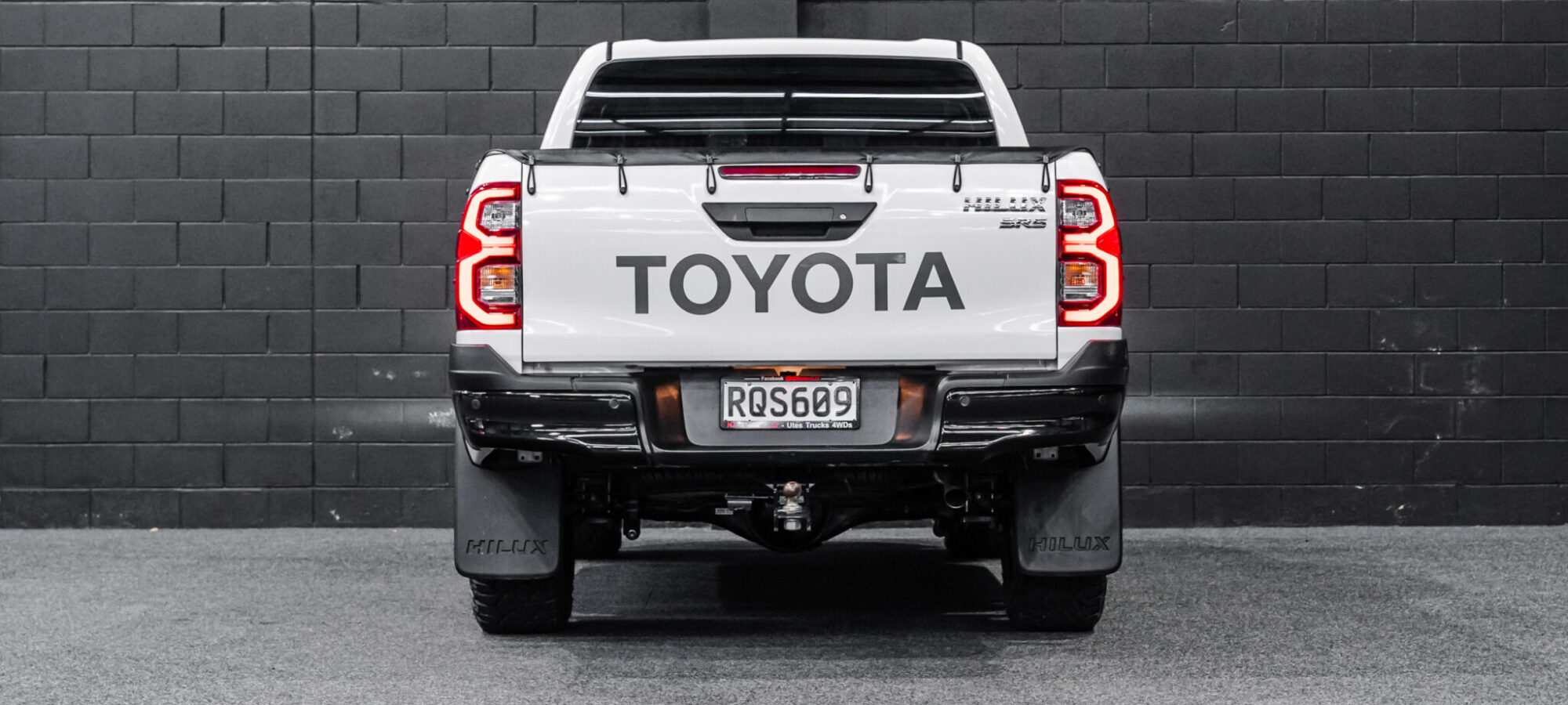 Vehicle Gallery Image