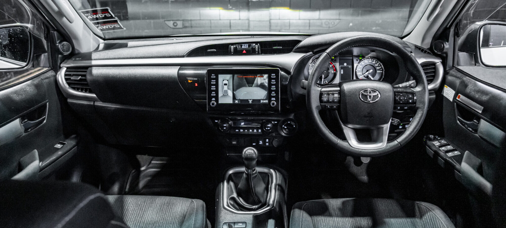 Vehicle Gallery Image