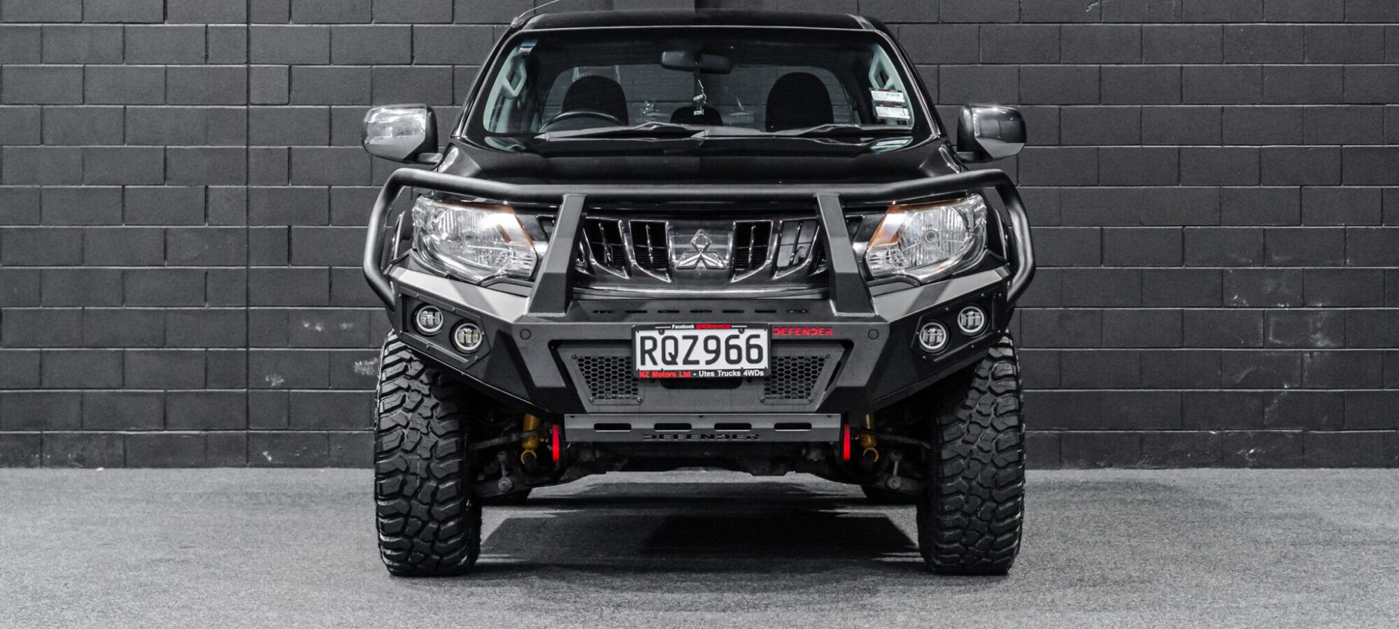 Vehicle Gallery Image