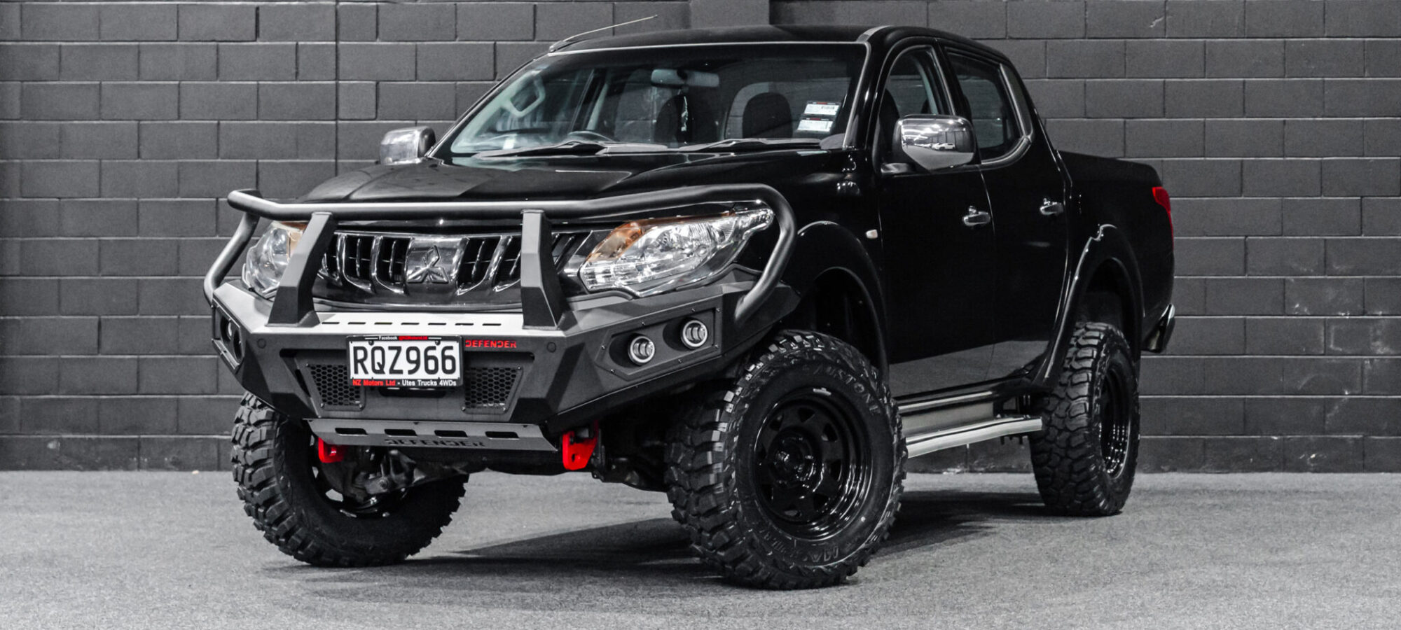 Vehicle Gallery Image