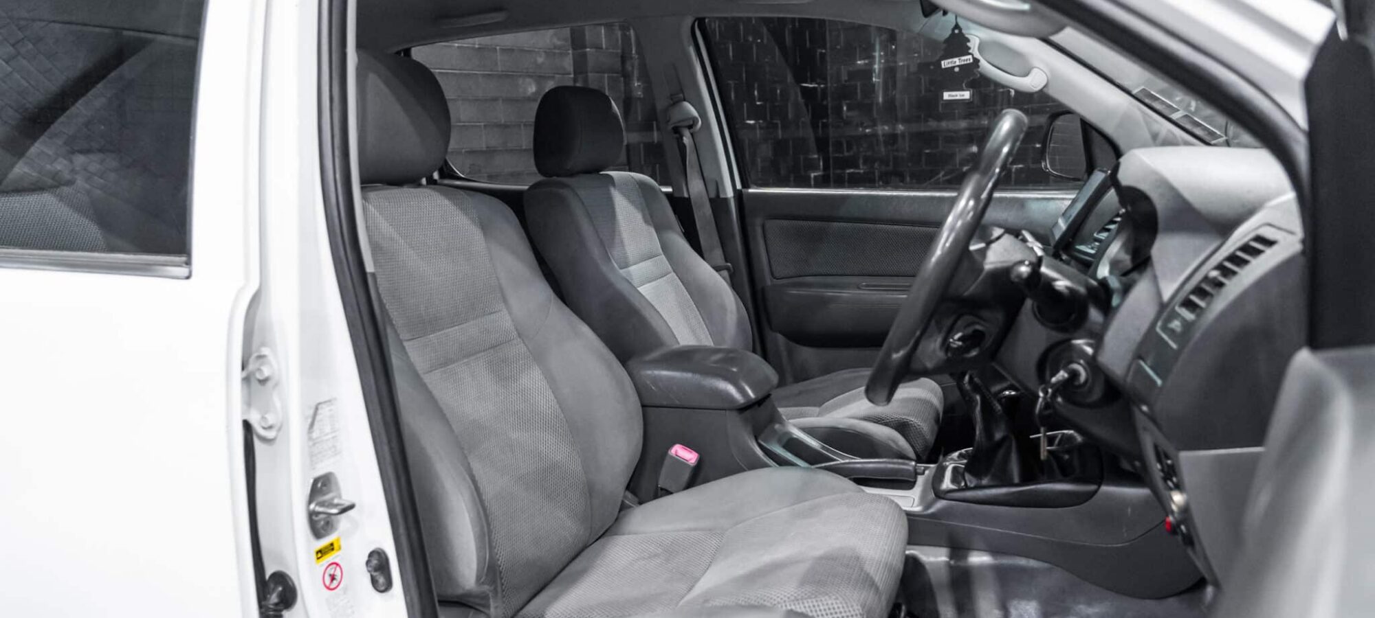 Vehicle Gallery Image