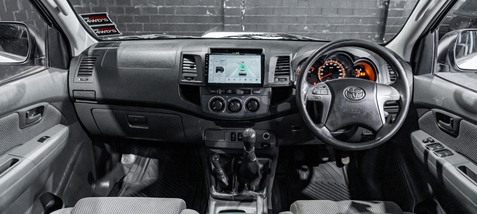 Vehicle Gallery Image