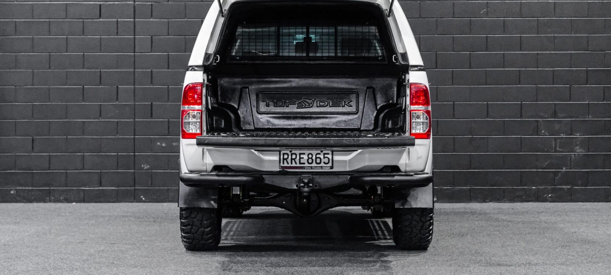 Vehicle Gallery Image