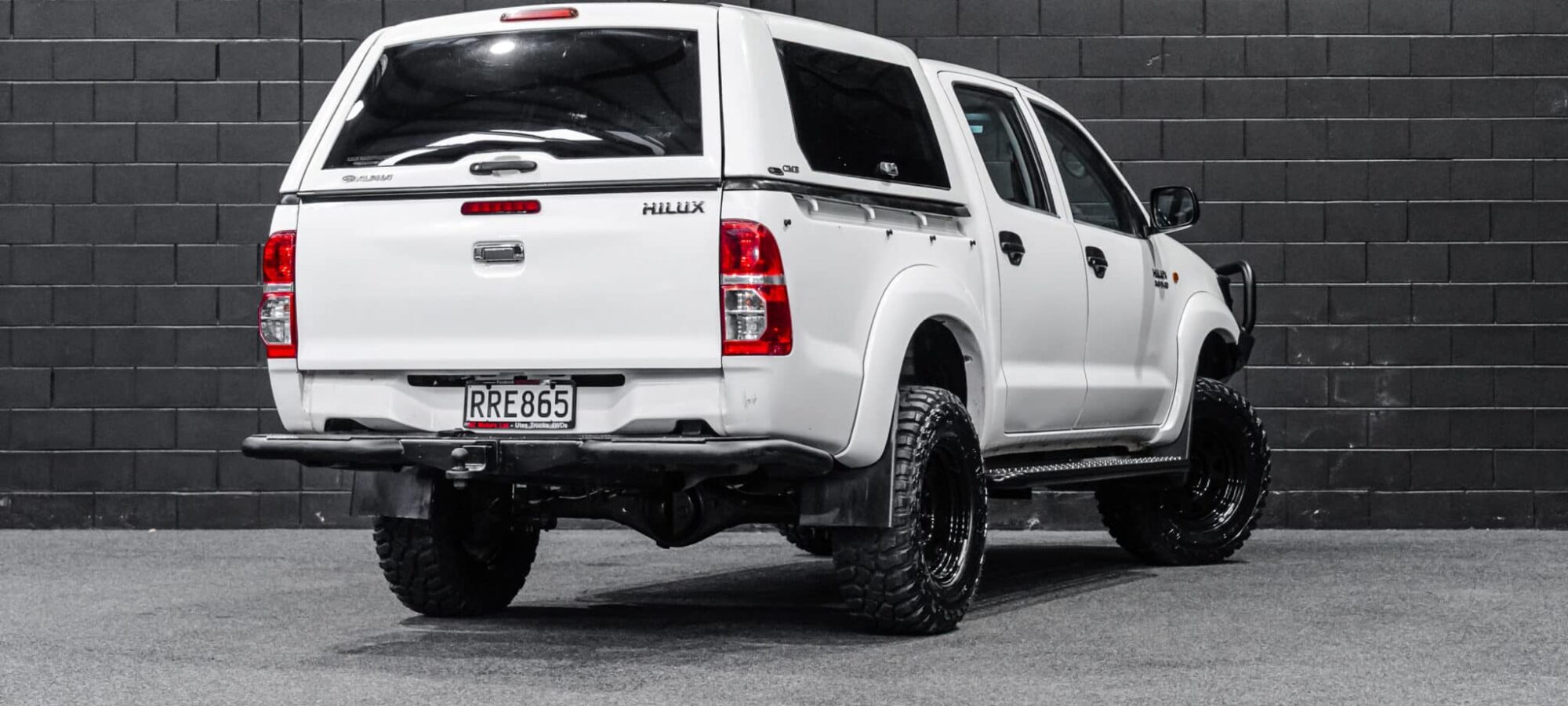 Vehicle Gallery Image