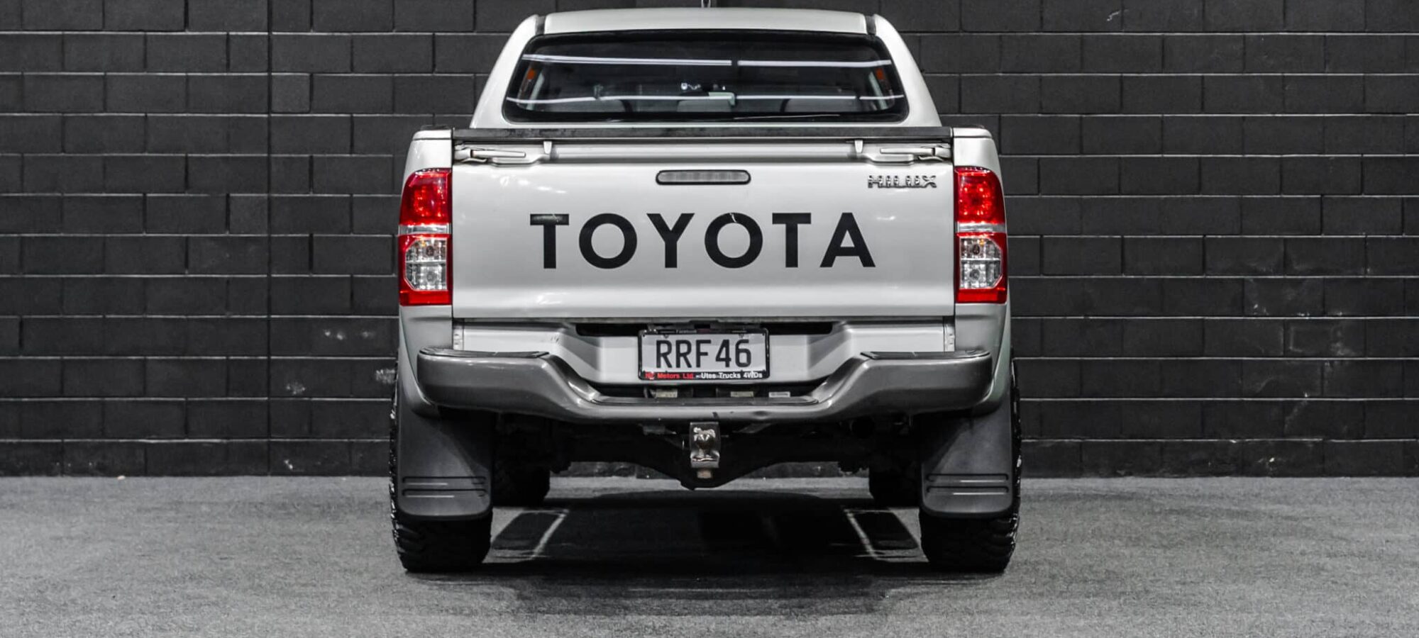 Vehicle Gallery Image