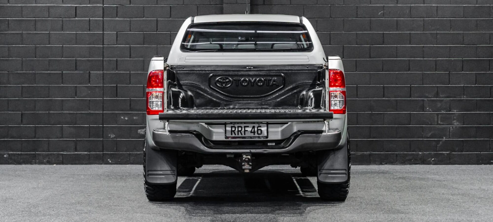 Vehicle Gallery Image