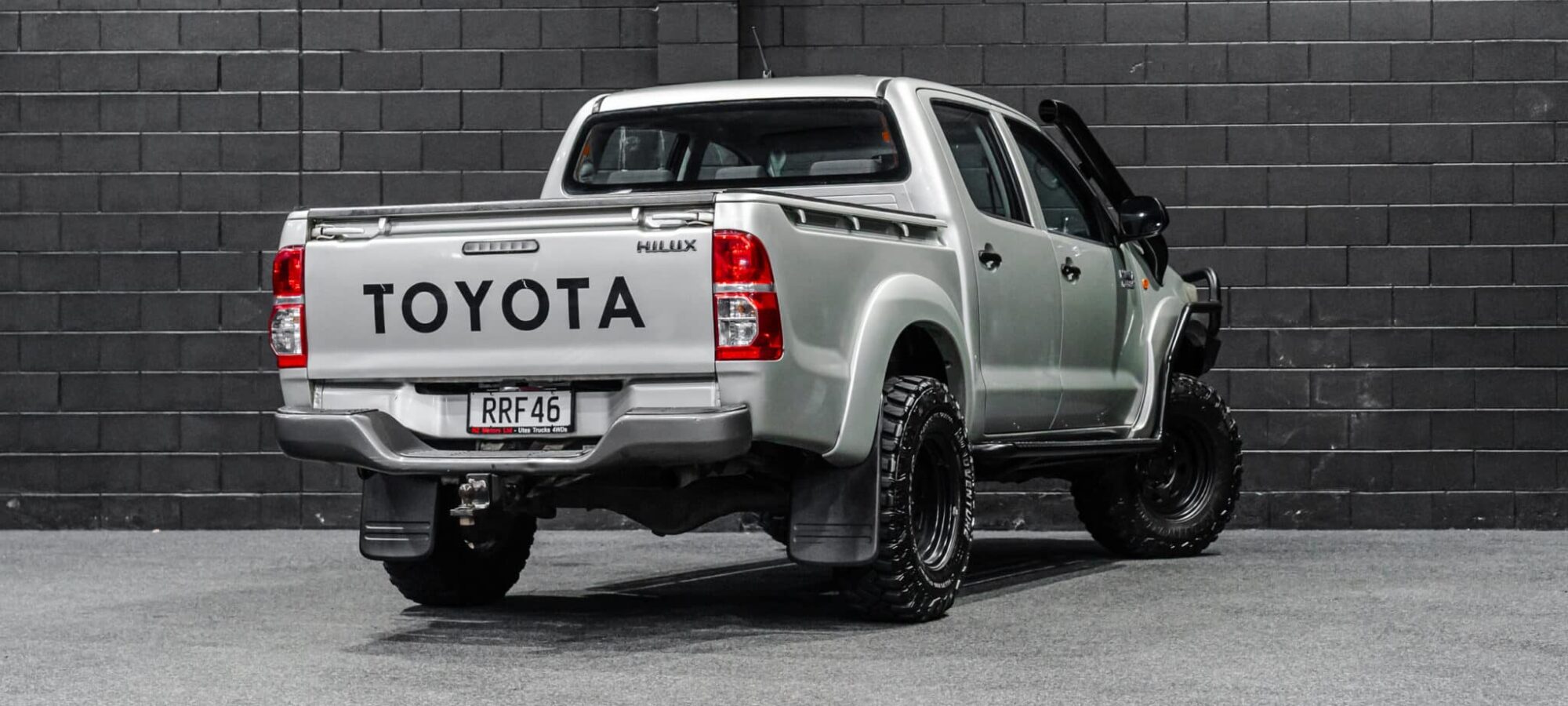 Vehicle Gallery Image