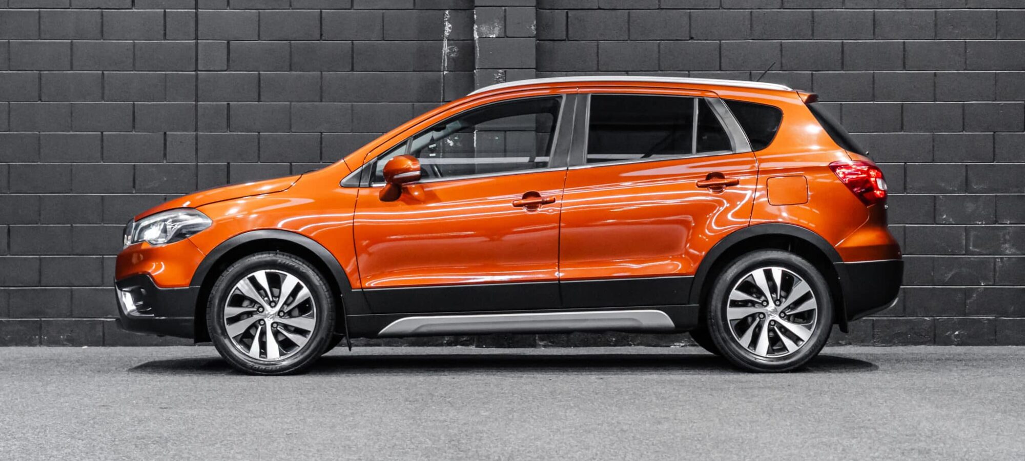 Vehicle Gallery Image