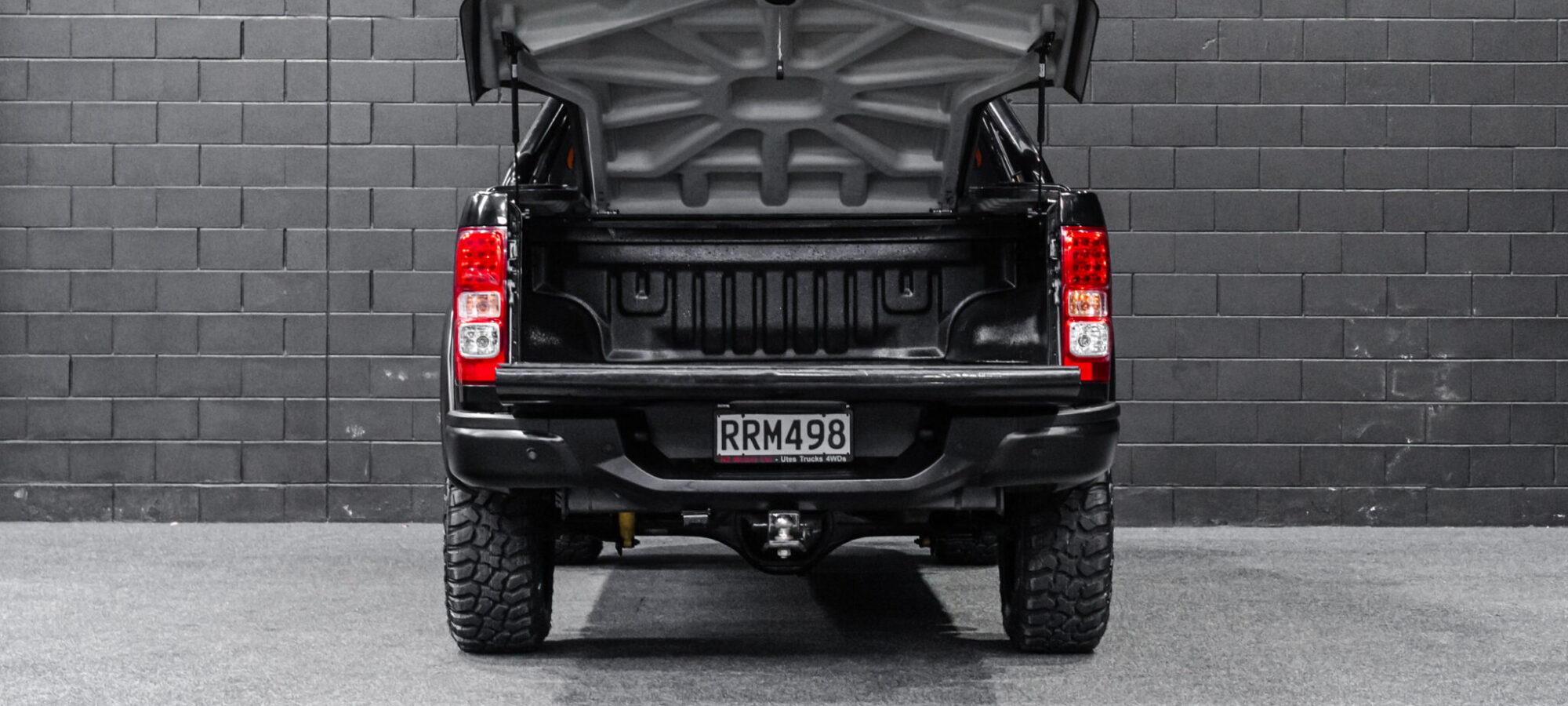 Vehicle Gallery Image