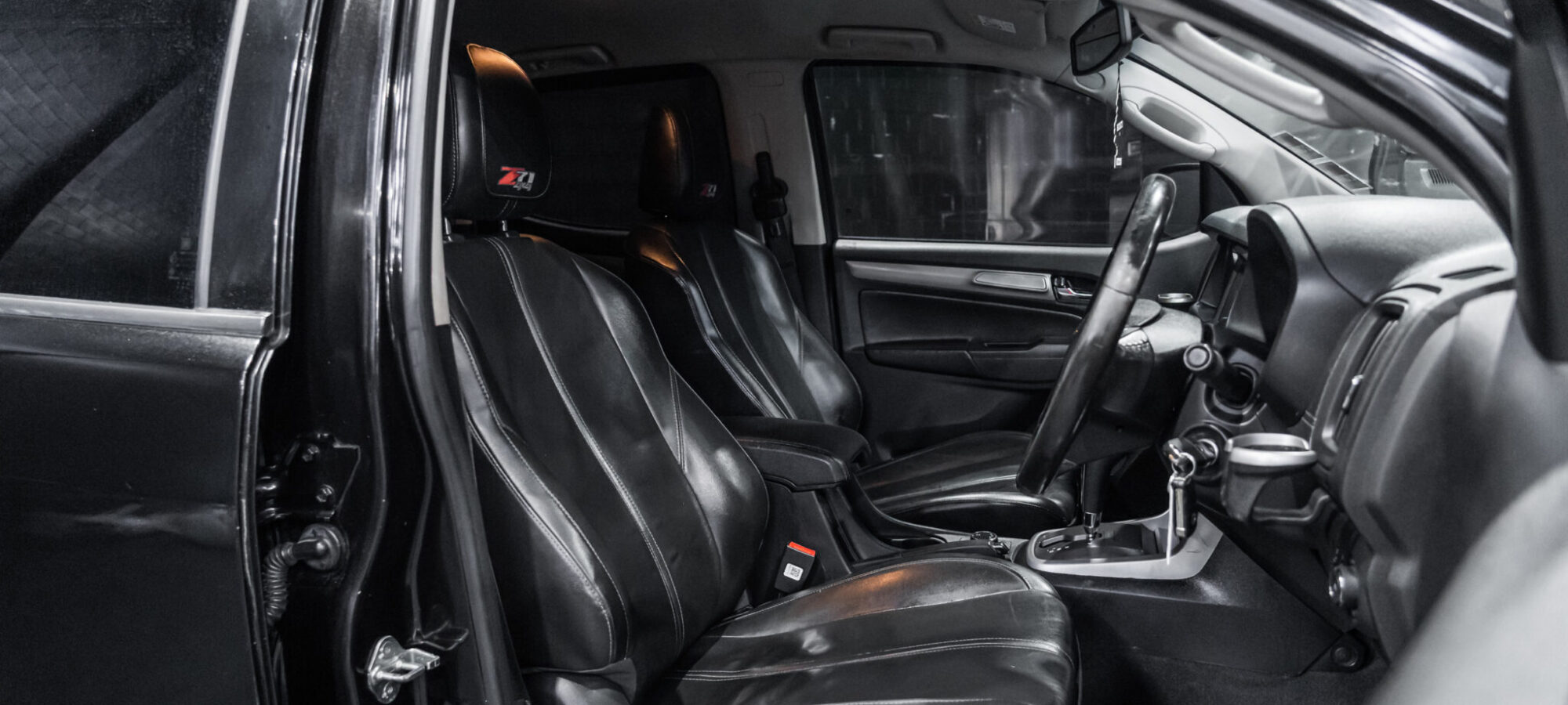 Vehicle Gallery Image