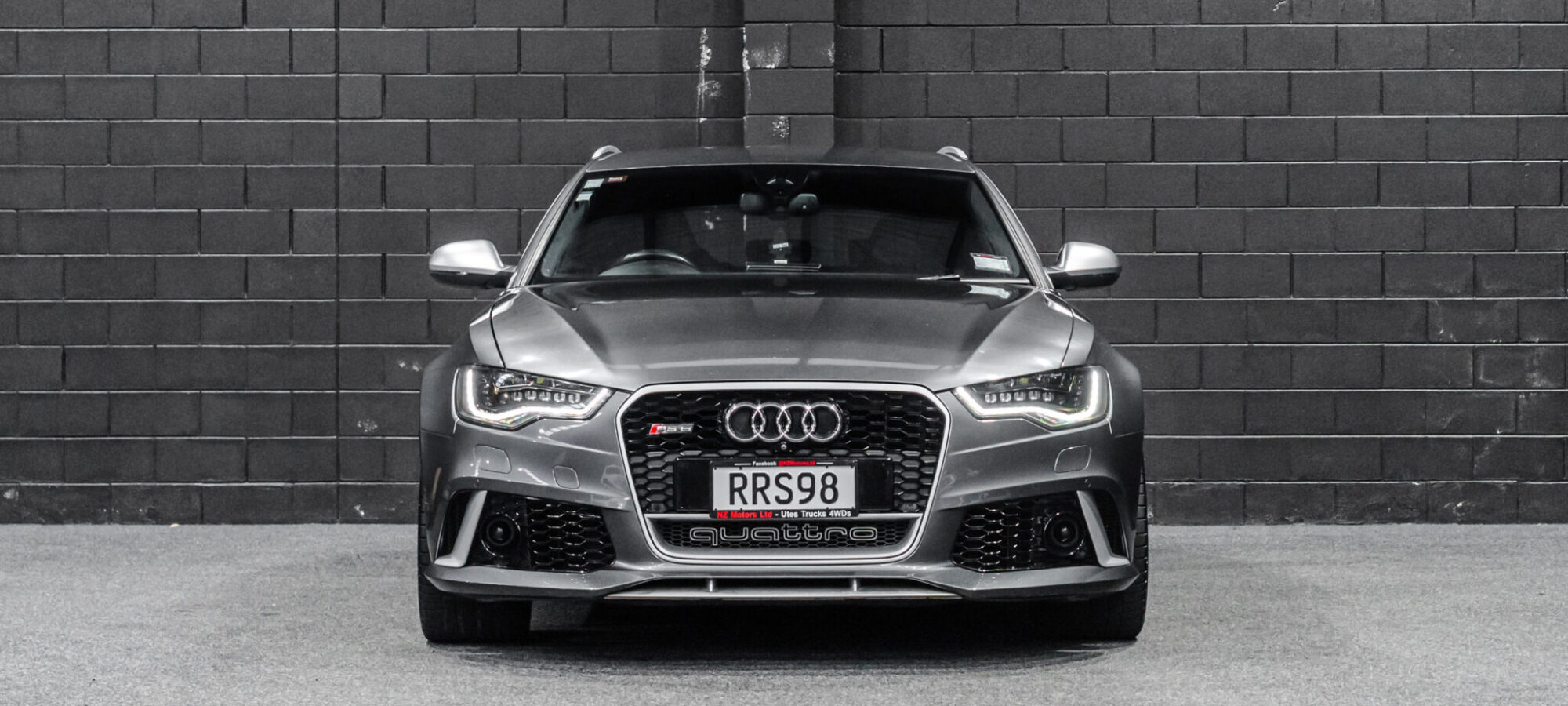 Vehicle Gallery Image