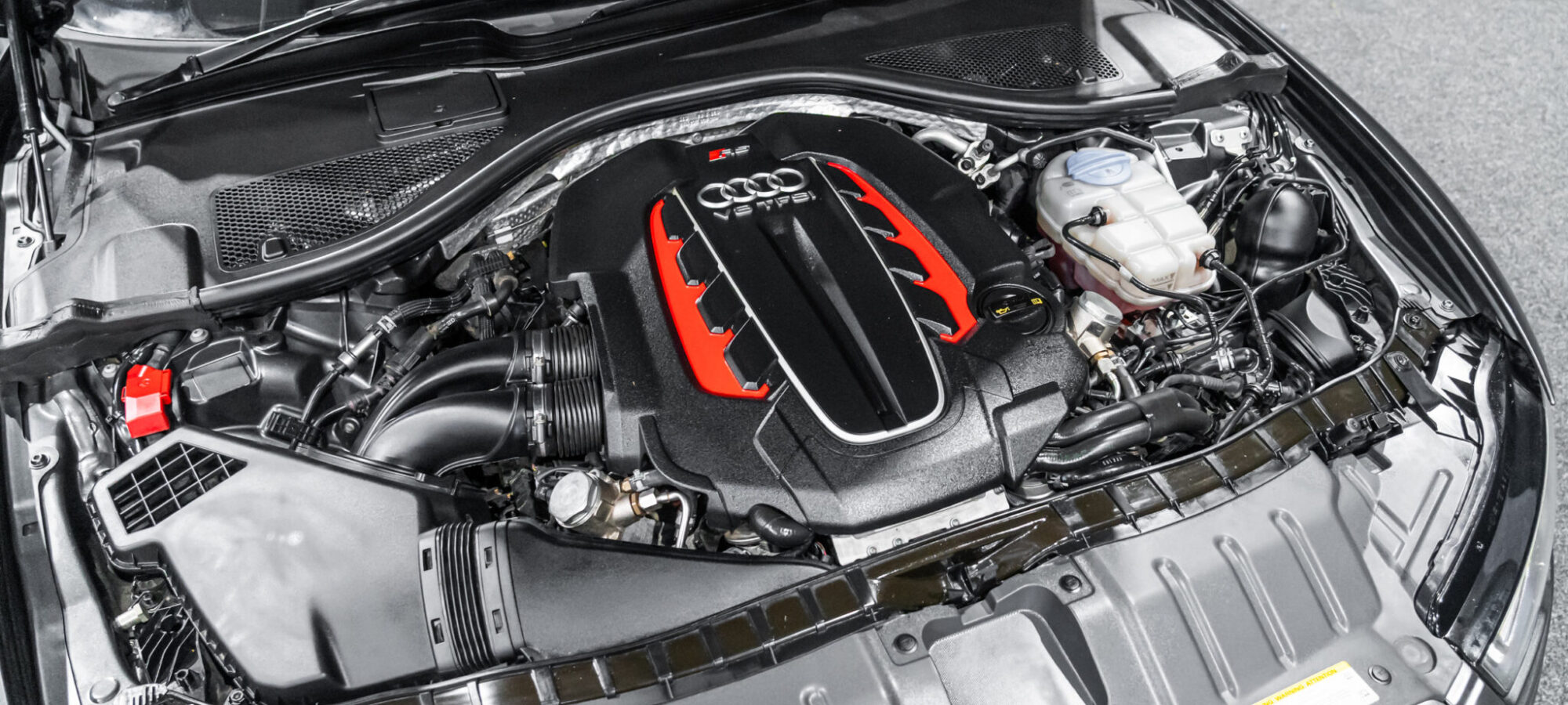 Vehicle Gallery Image