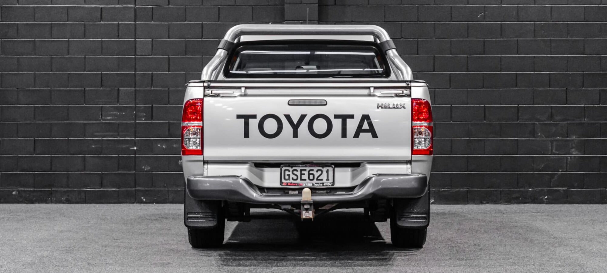 Vehicle Gallery Image