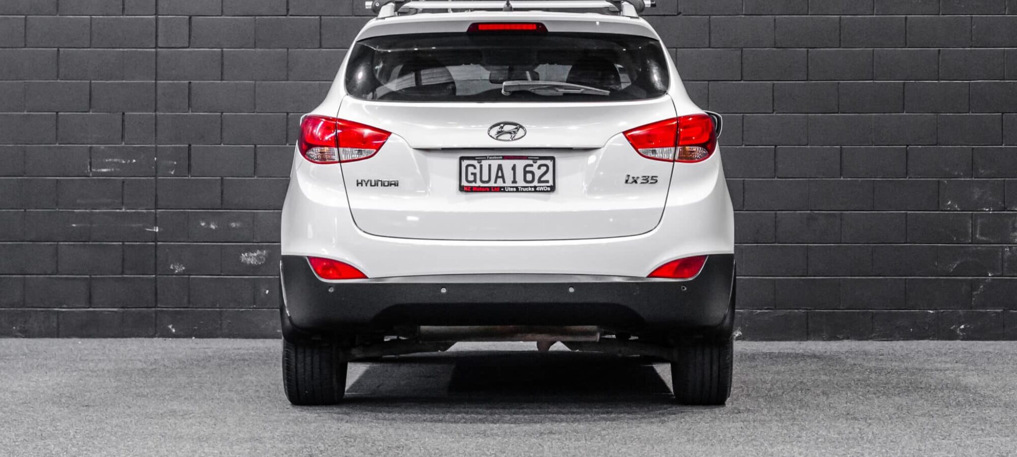 Vehicle Gallery Image