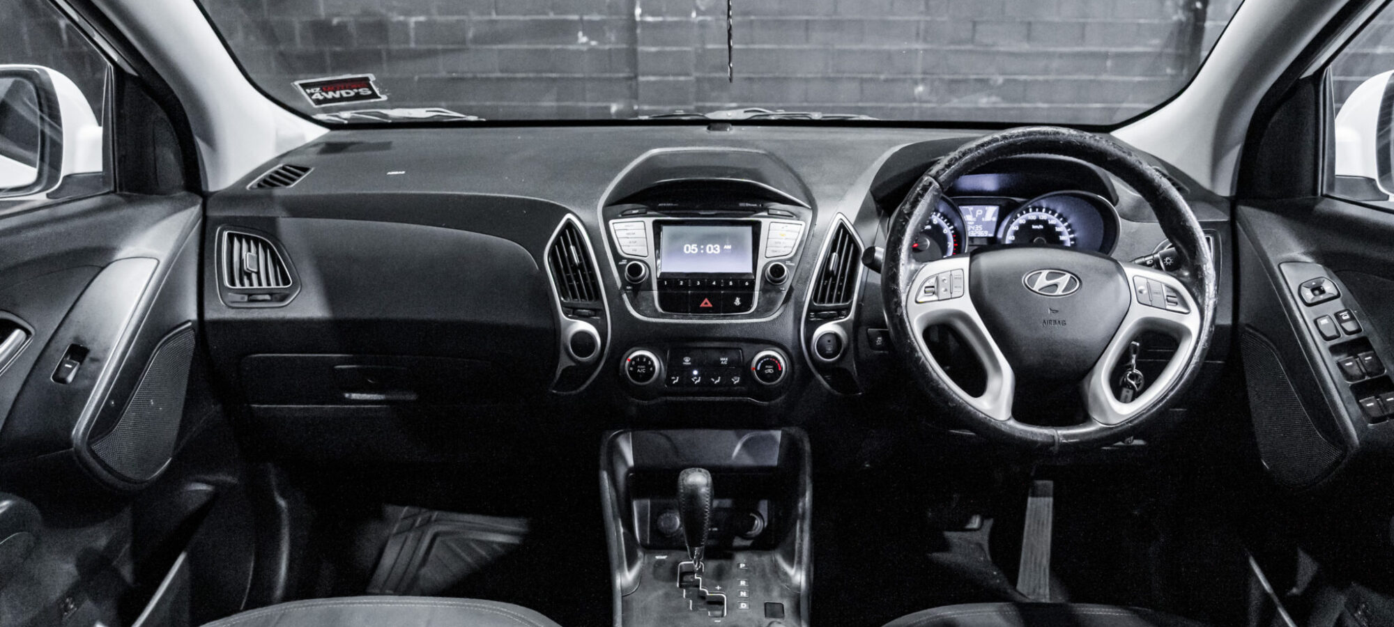 Vehicle Gallery Image