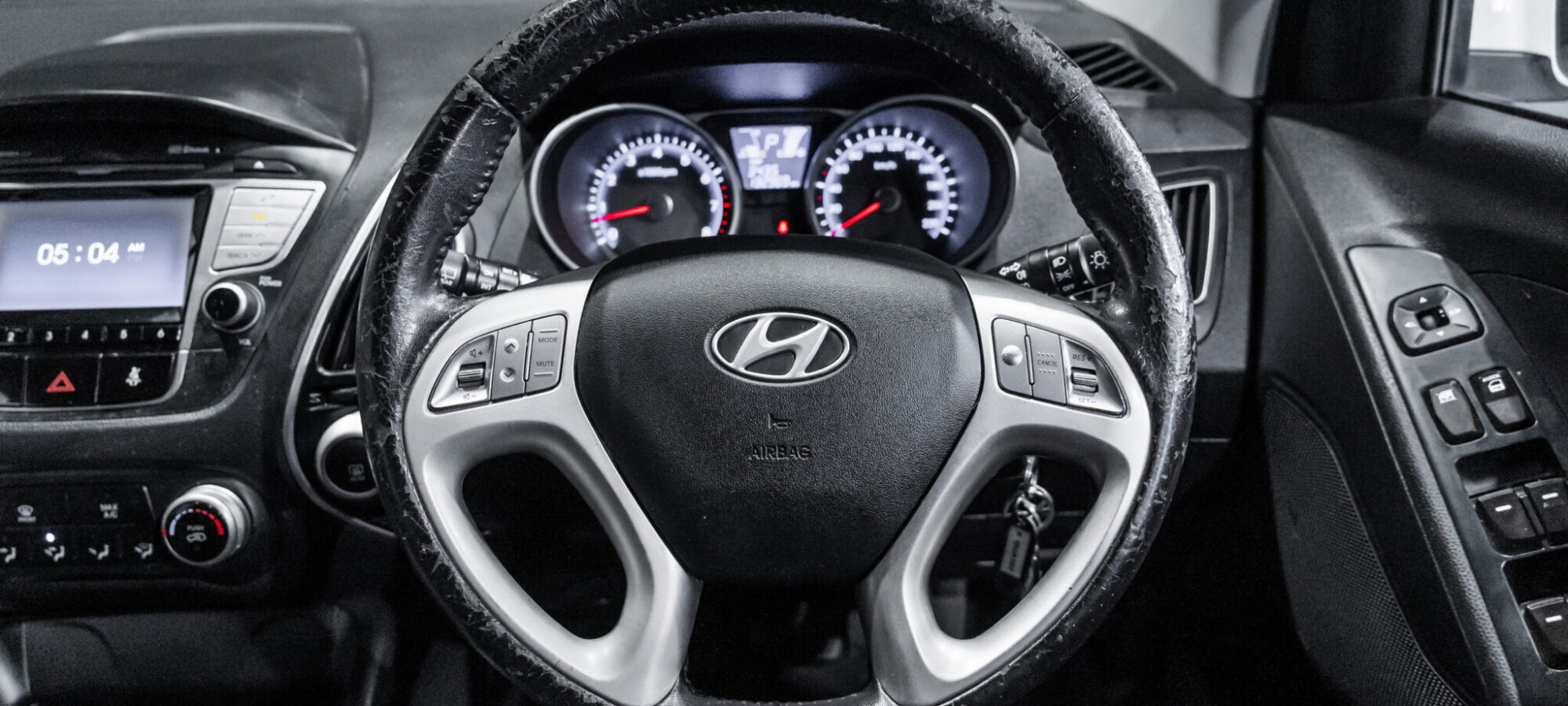 Vehicle Gallery Image